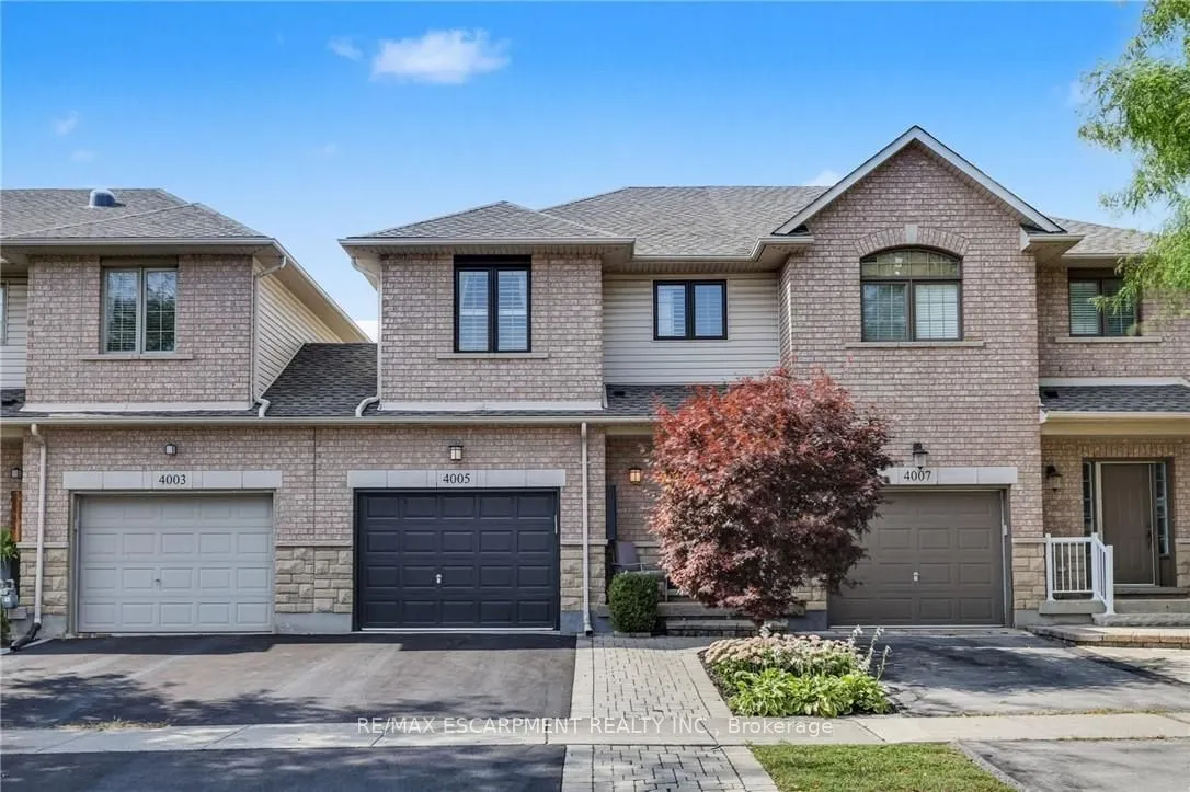 4005 Alexan Crescent