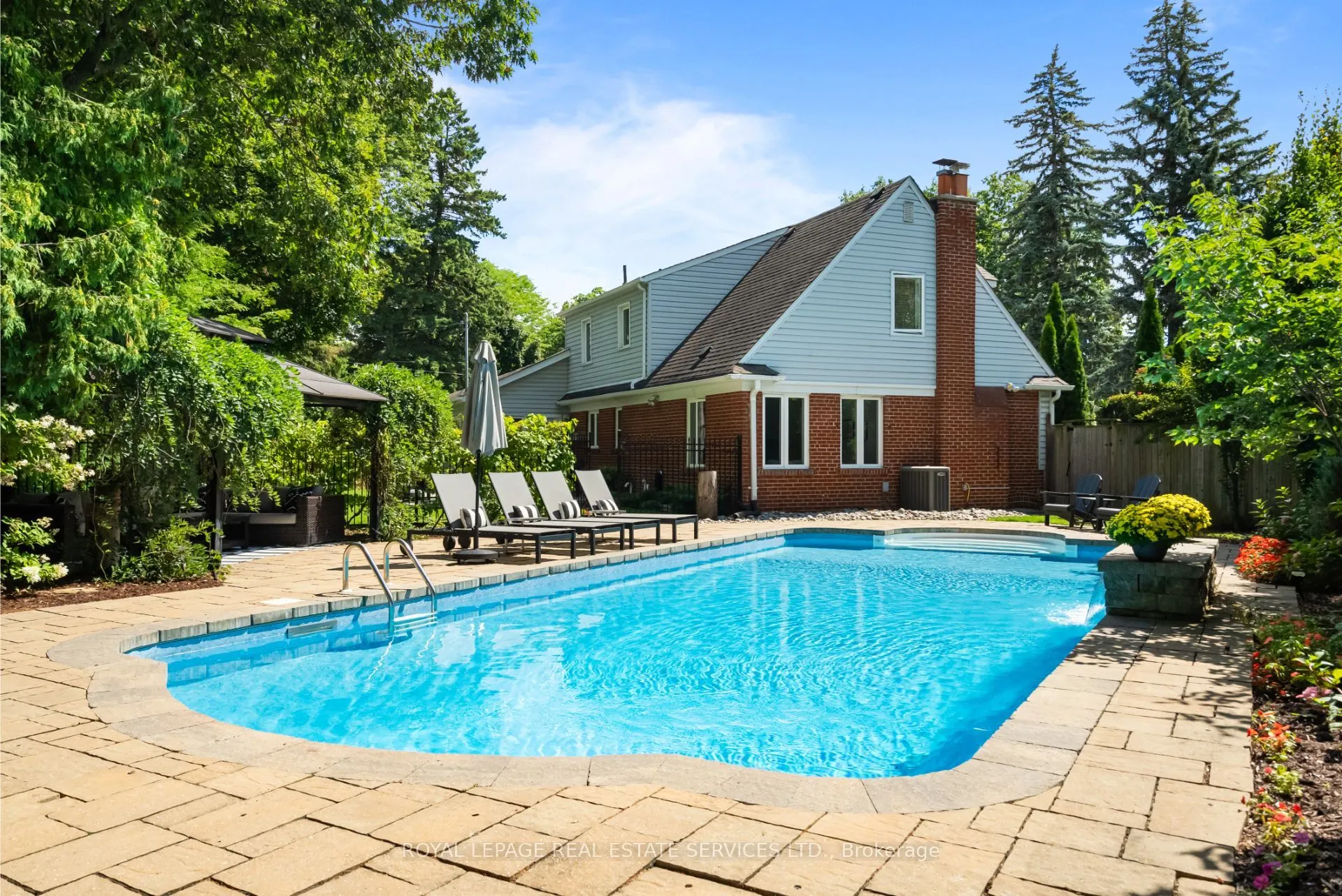 70 Chestnut Hills Parkway