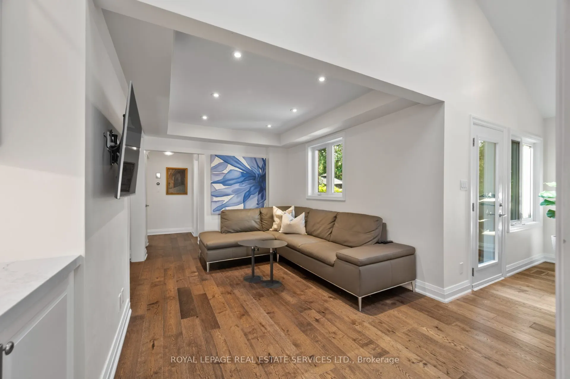 70 Chestnut Hills Parkway