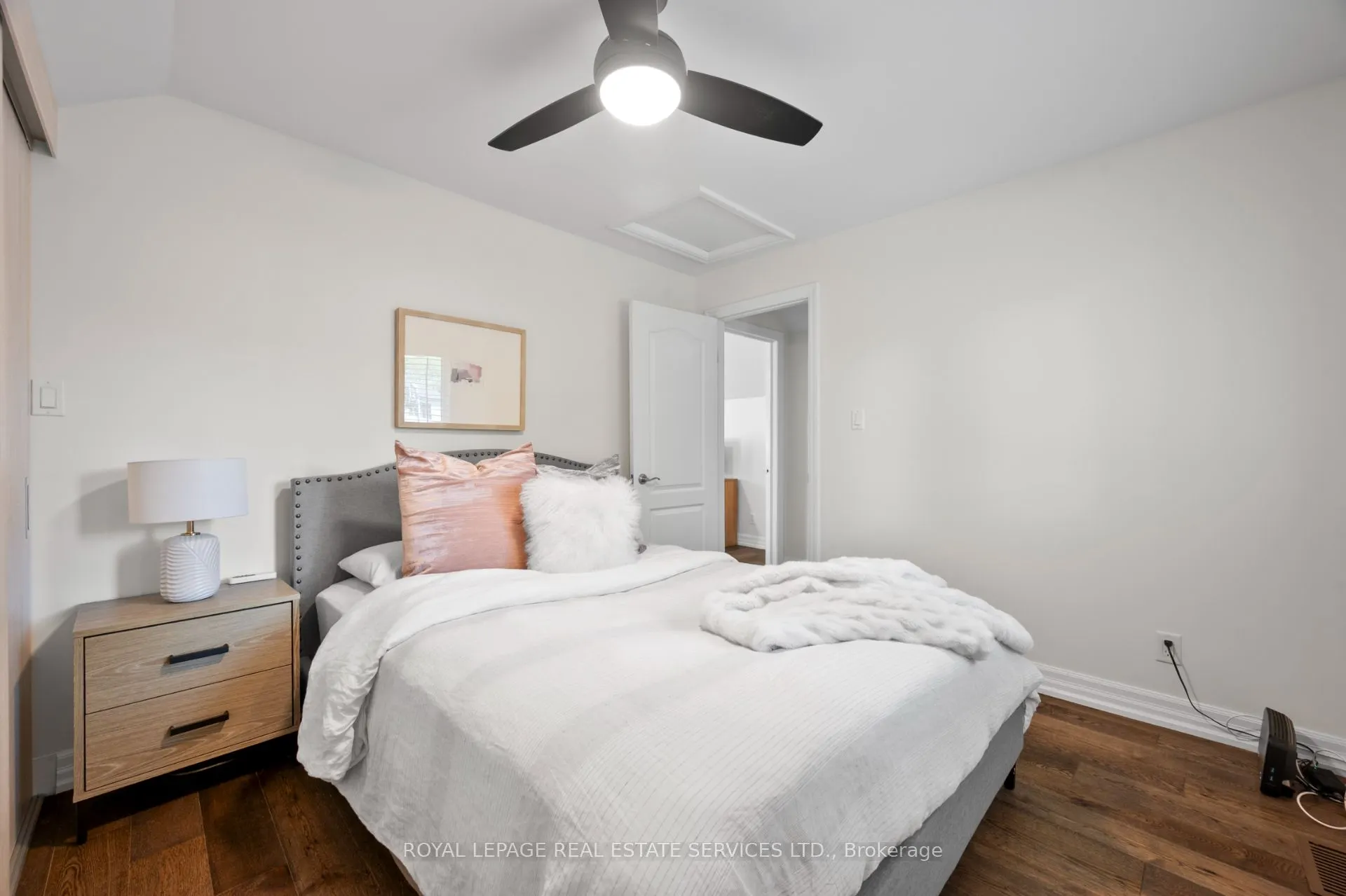 70 Chestnut Hills Parkway