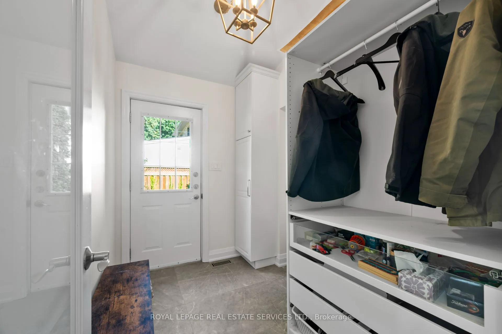 70 Chestnut Hills Parkway