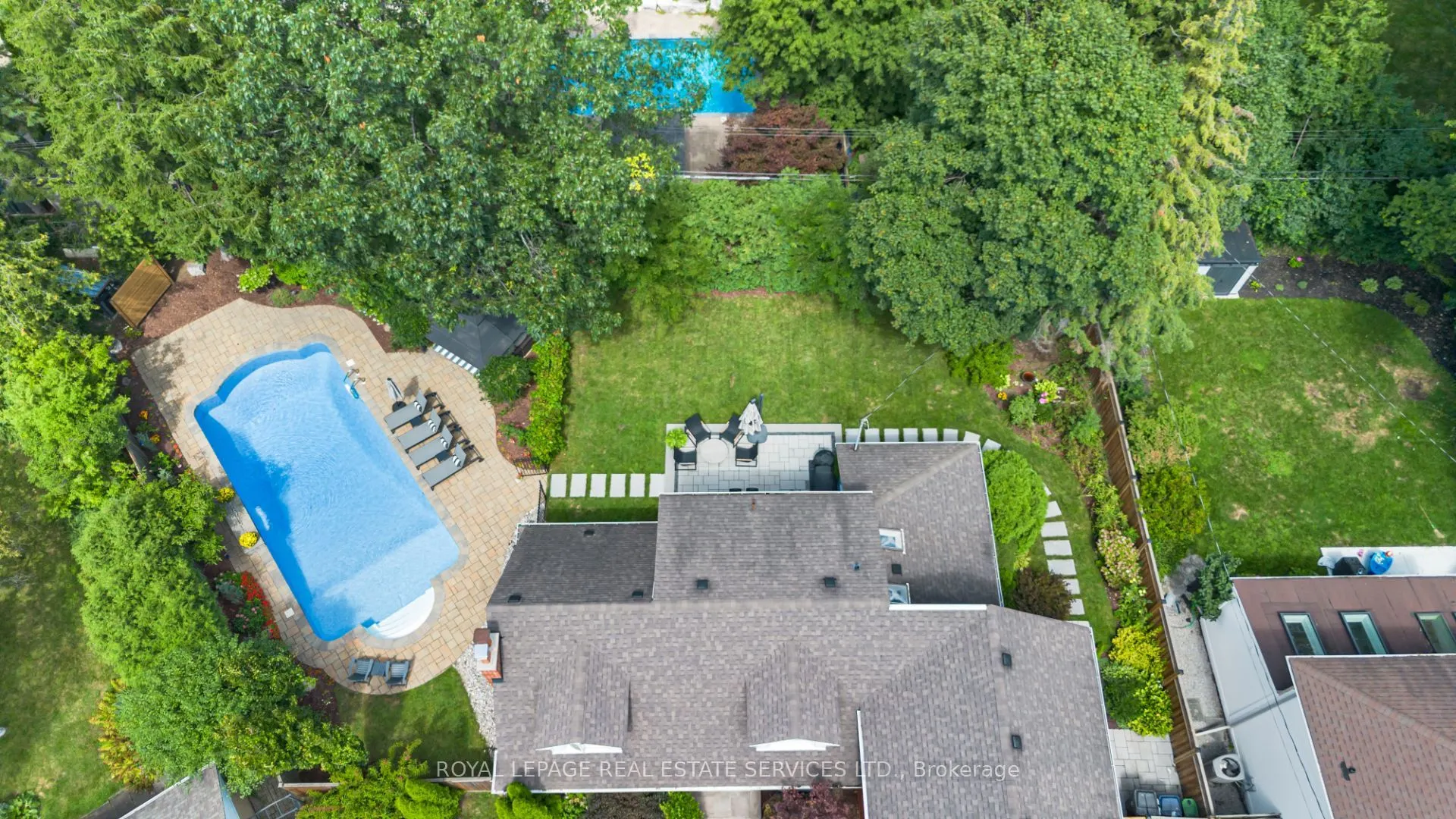 70 Chestnut Hills Parkway