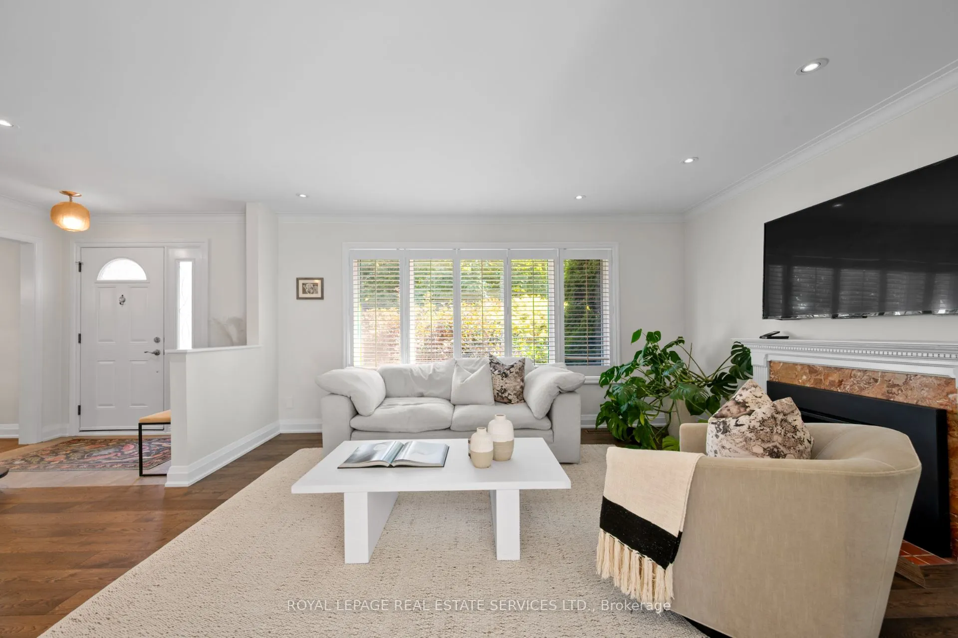 70 Chestnut Hills Parkway