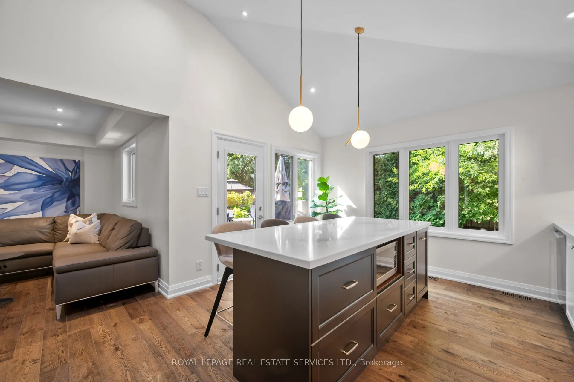 70 Chestnut Hills Parkway