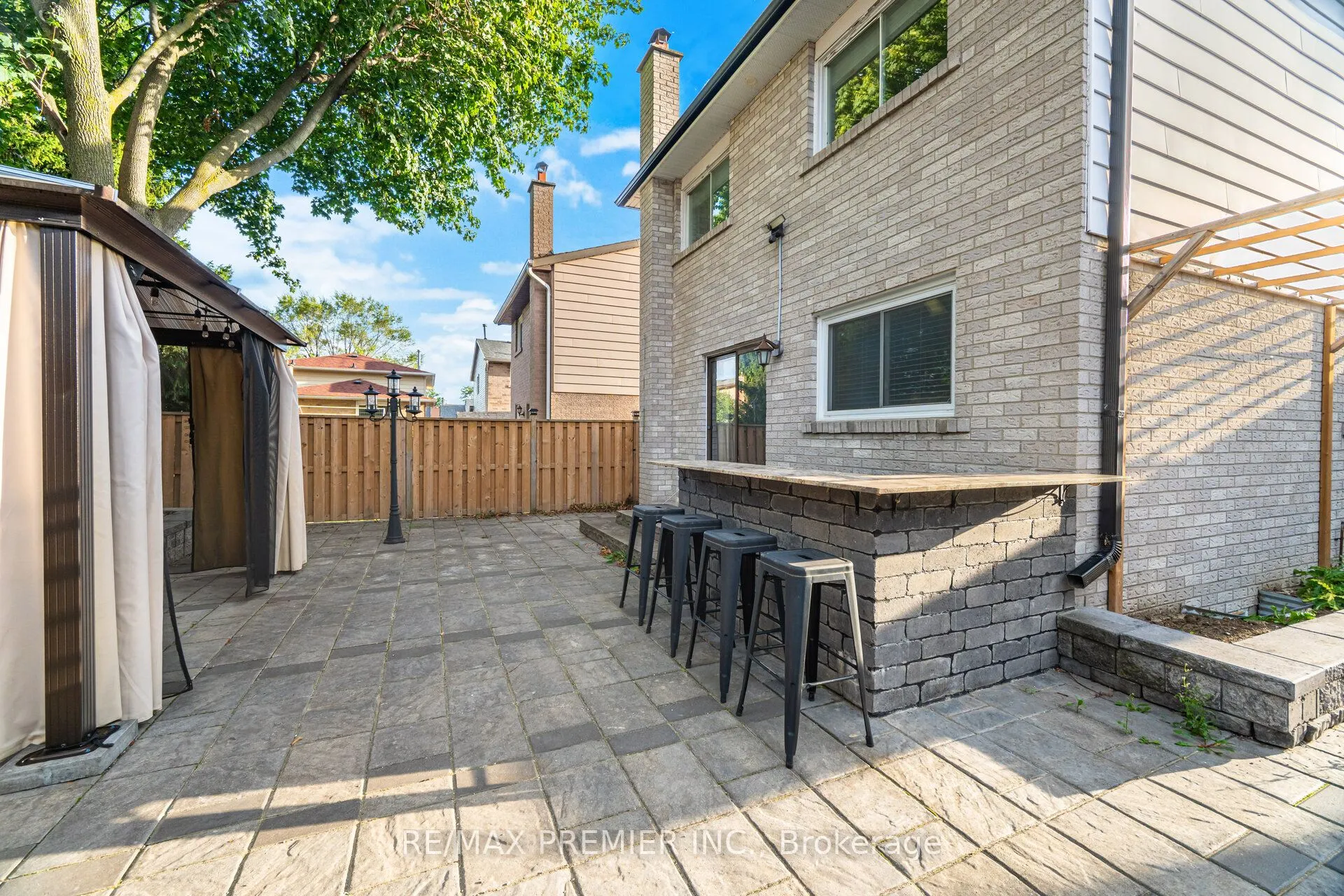 5 Magdalena Court