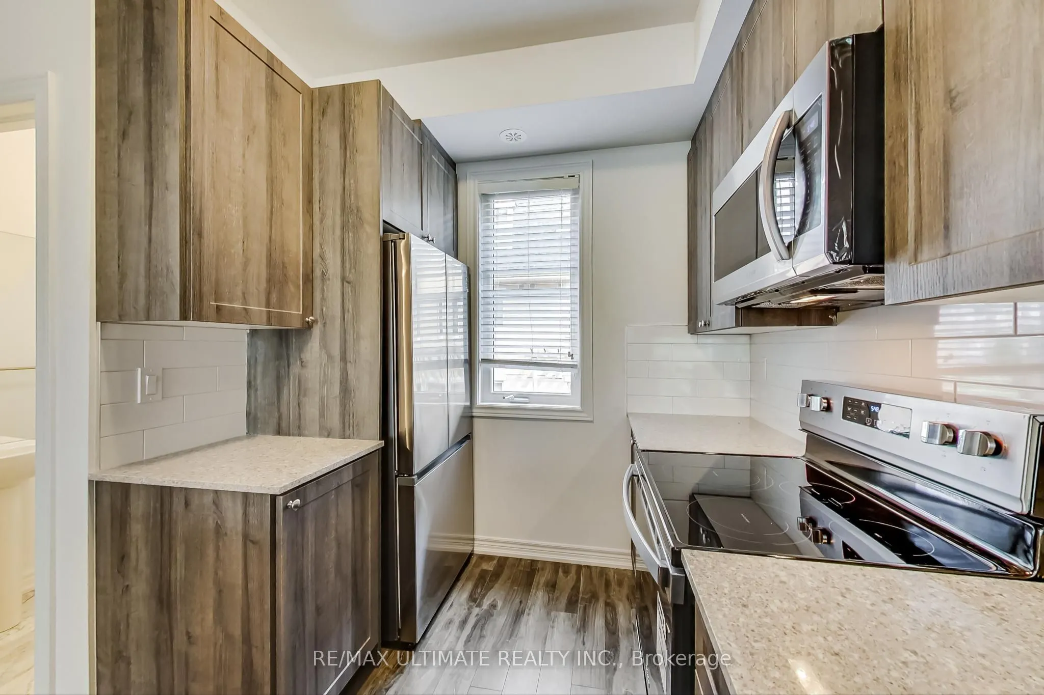 370 Hopewell Avenue, #214