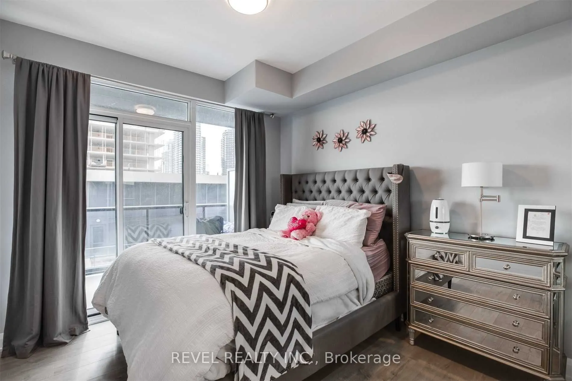 56 Annie Craig Dr Drive, #1104