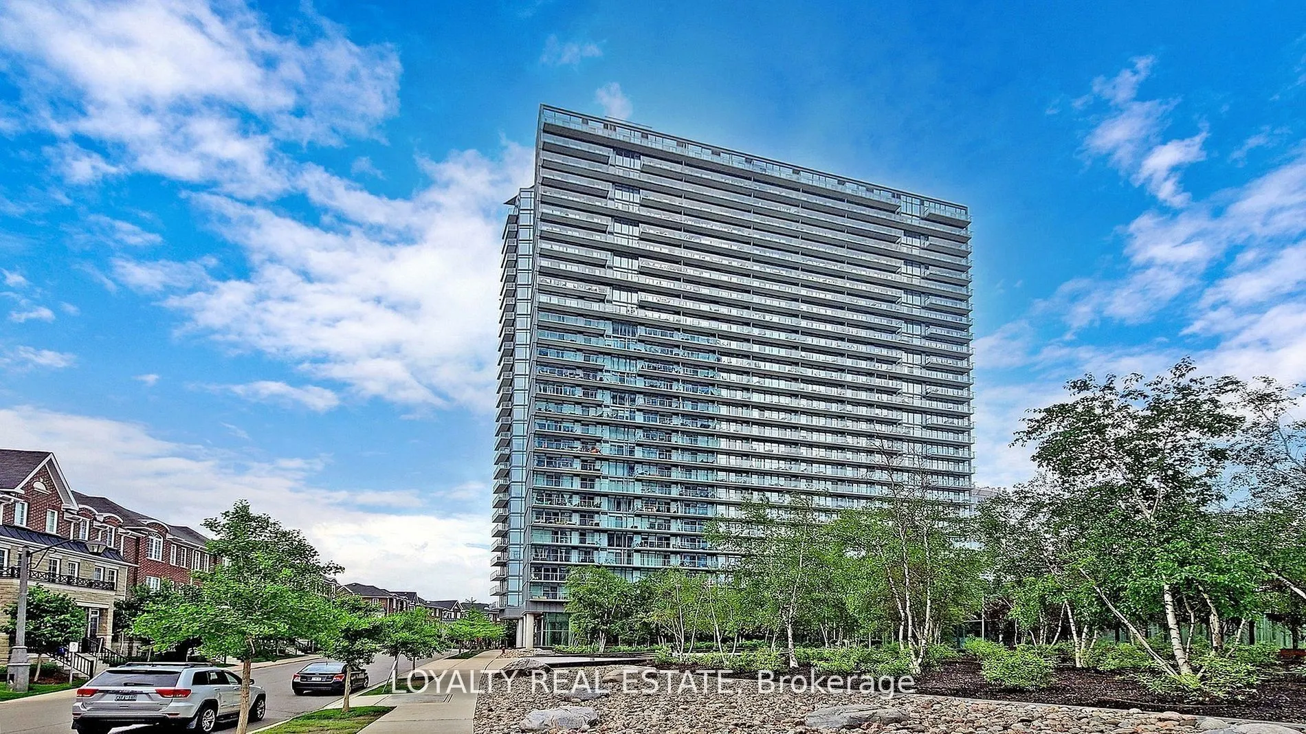 103 The Queensway W, #1810