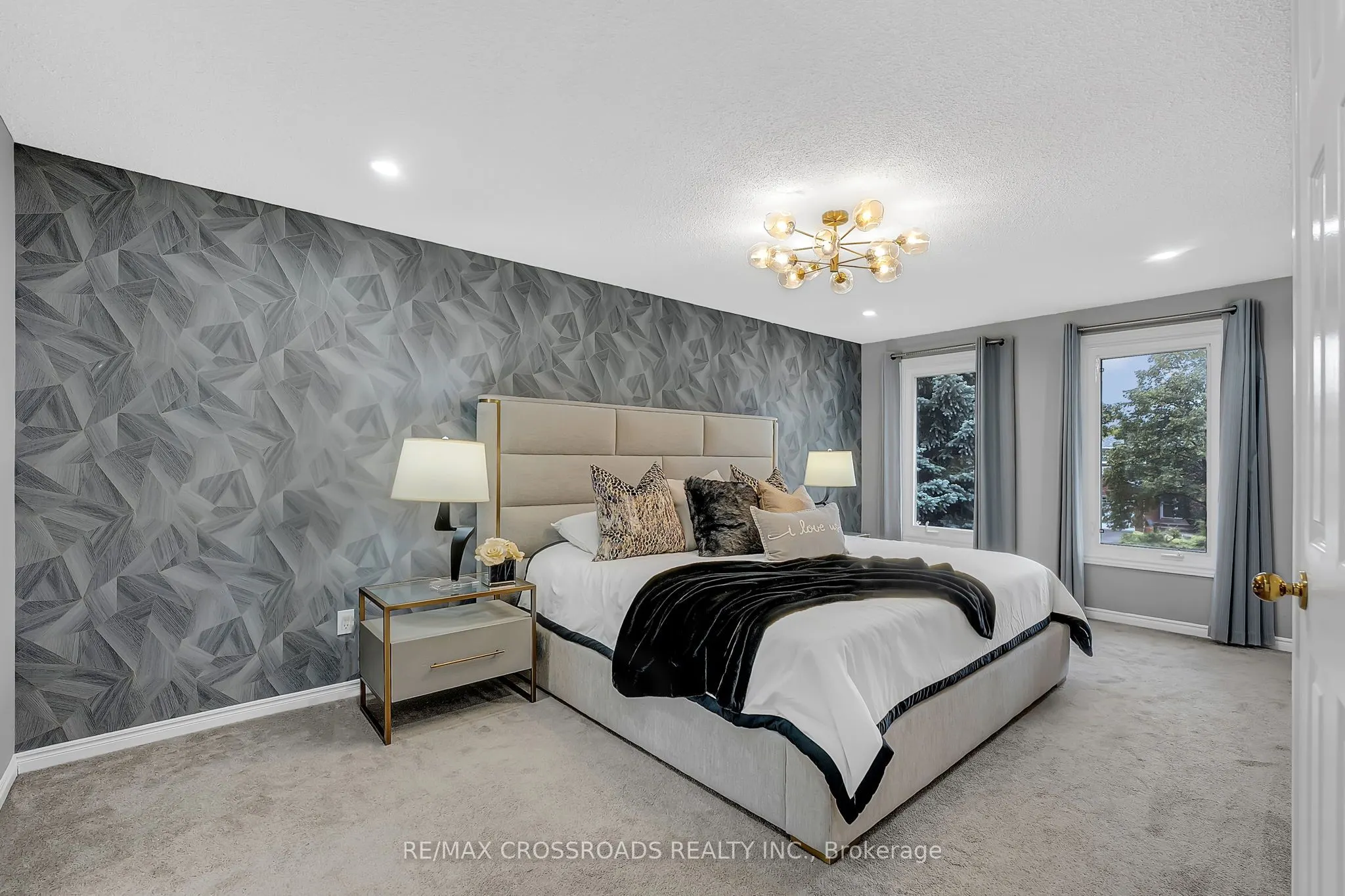 75 Barr Crescent
