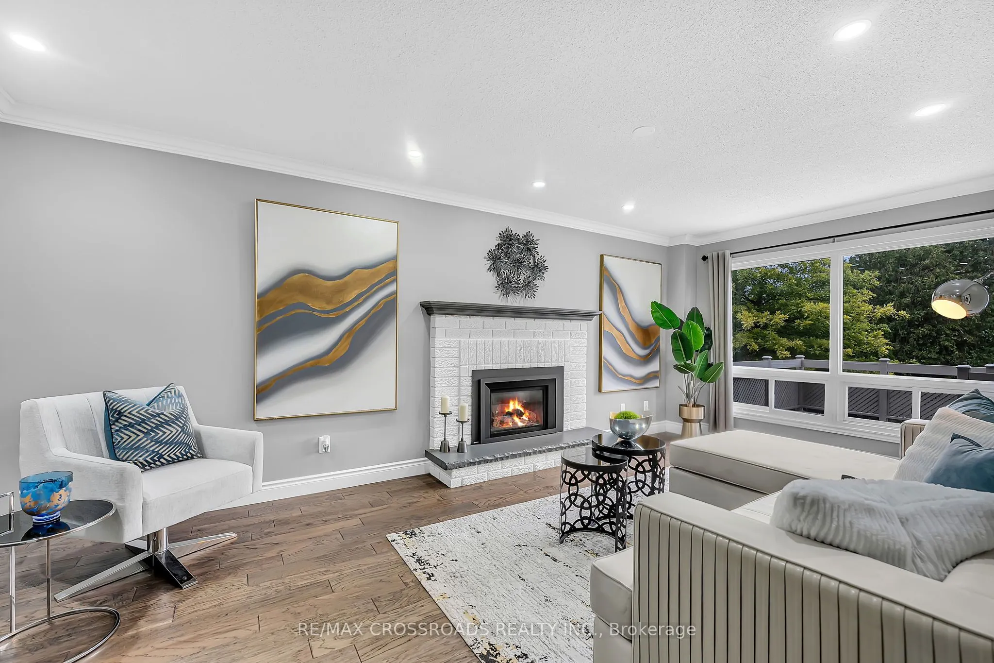 75 Barr Crescent