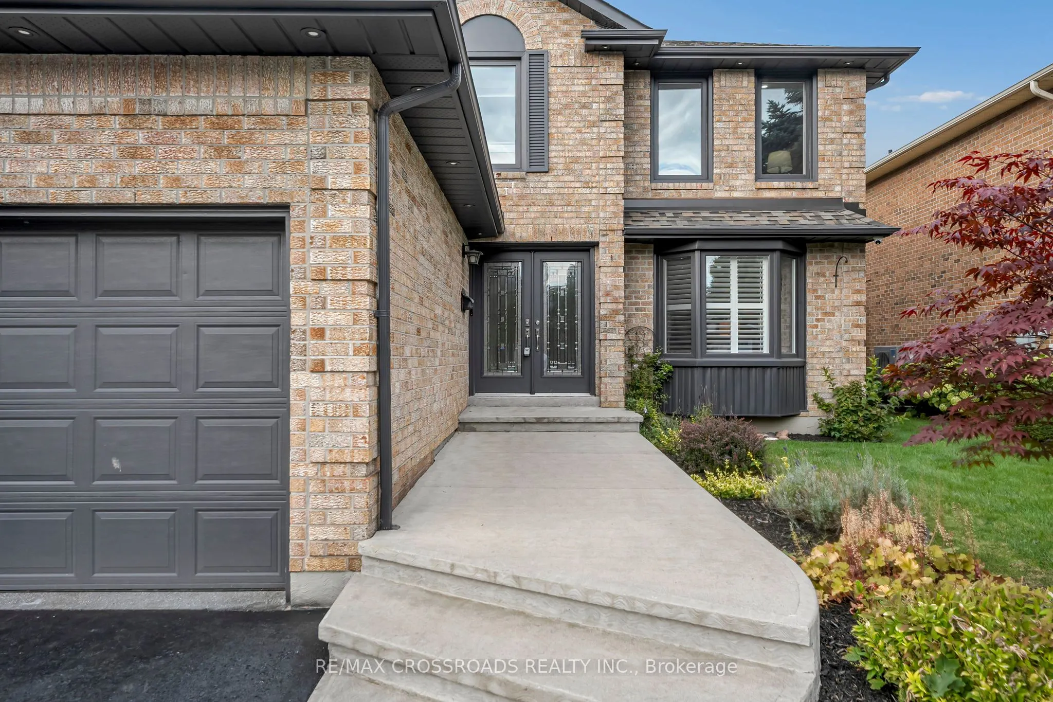 75 Barr Crescent