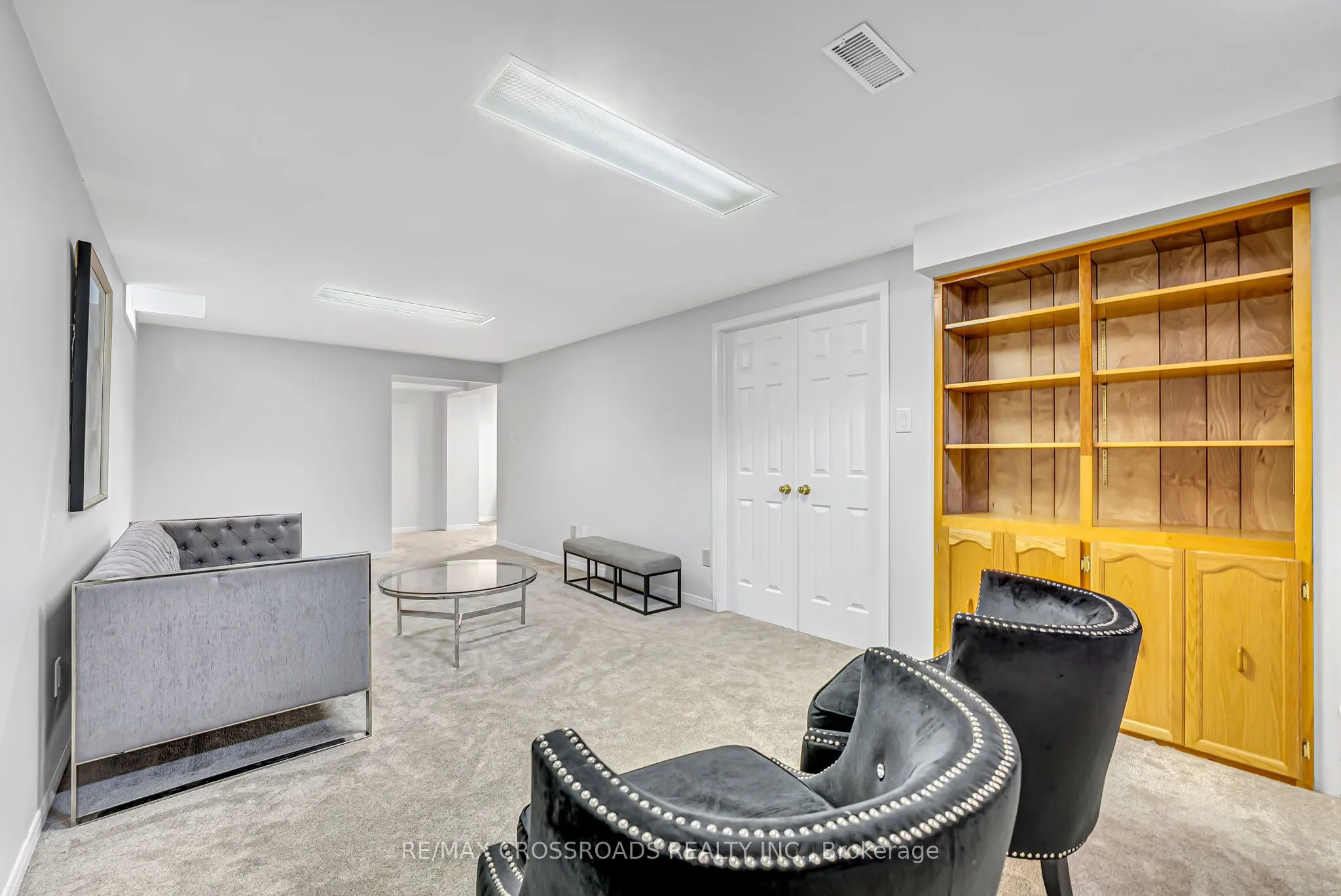 75 Barr Crescent
