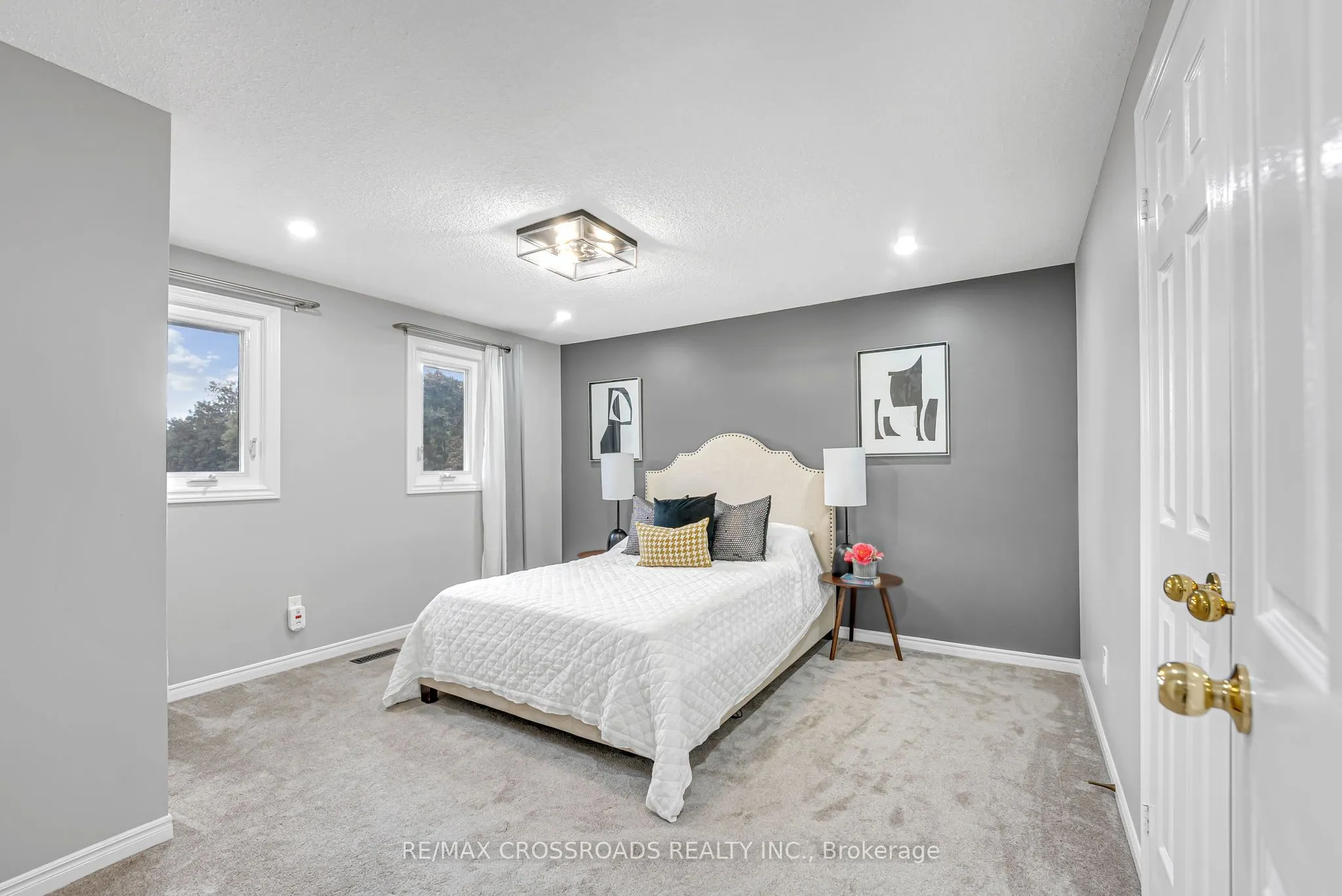 75 Barr Crescent