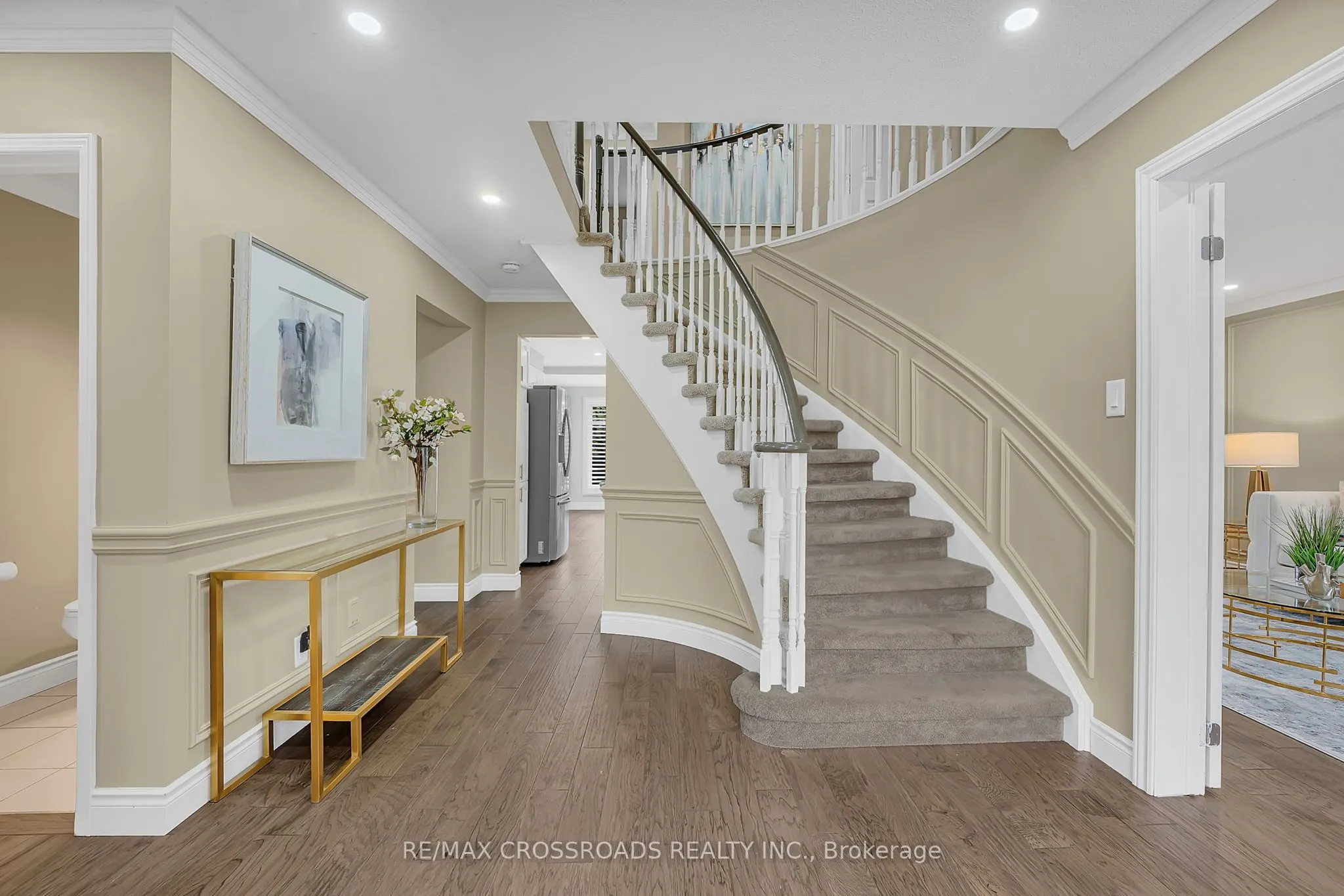75 Barr Crescent