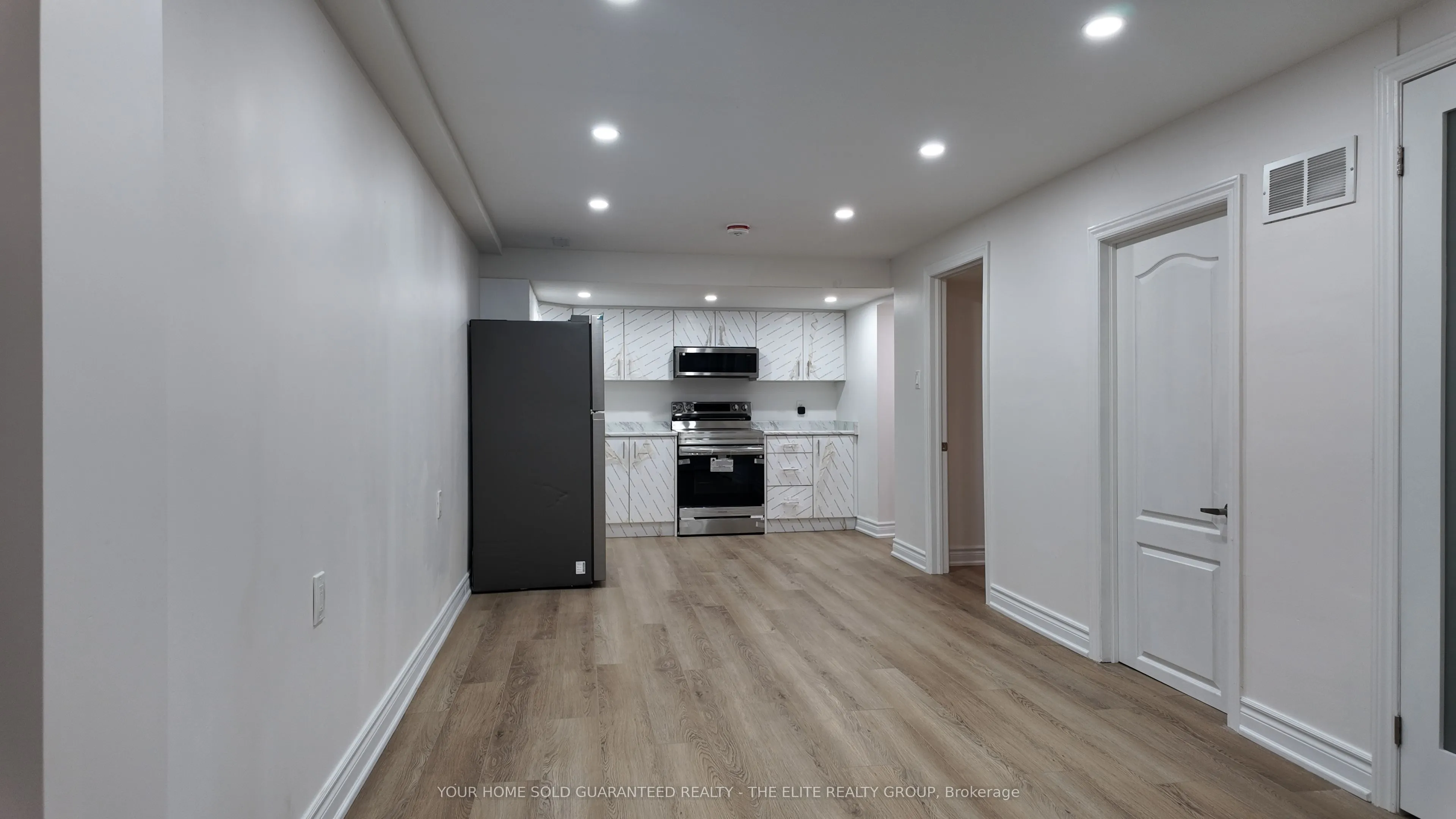 43 Royal Palm Drive, #Lower