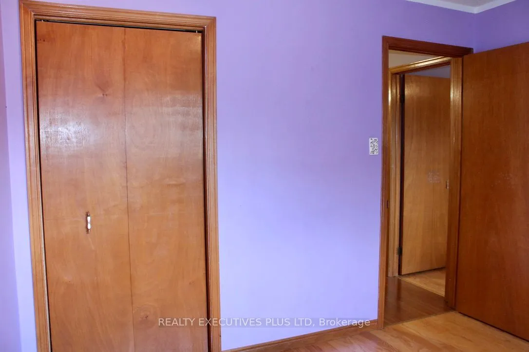 1122 Highgate Place