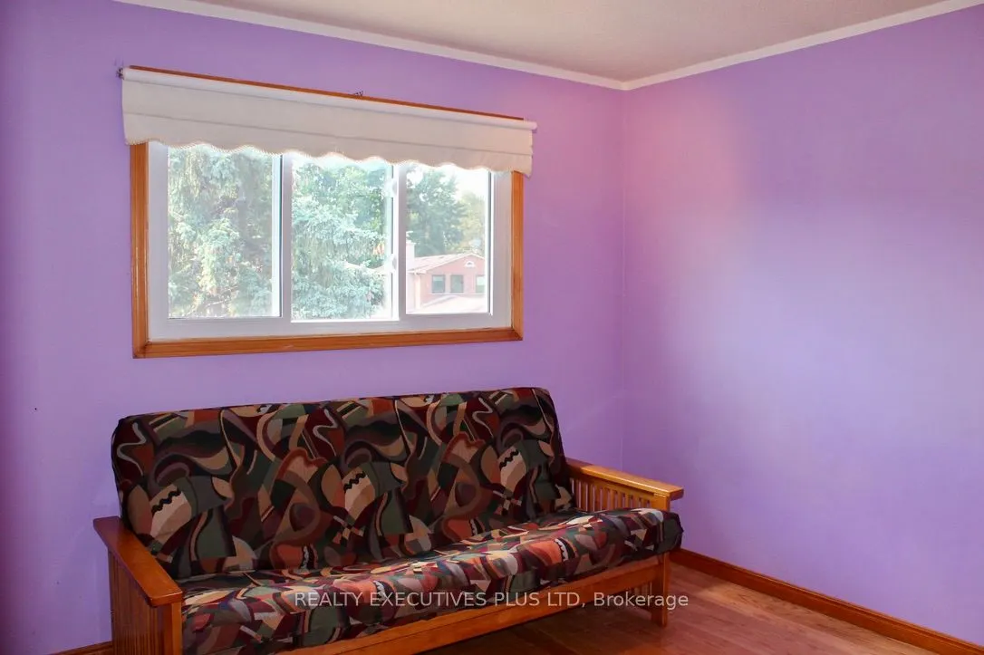 1122 Highgate Place