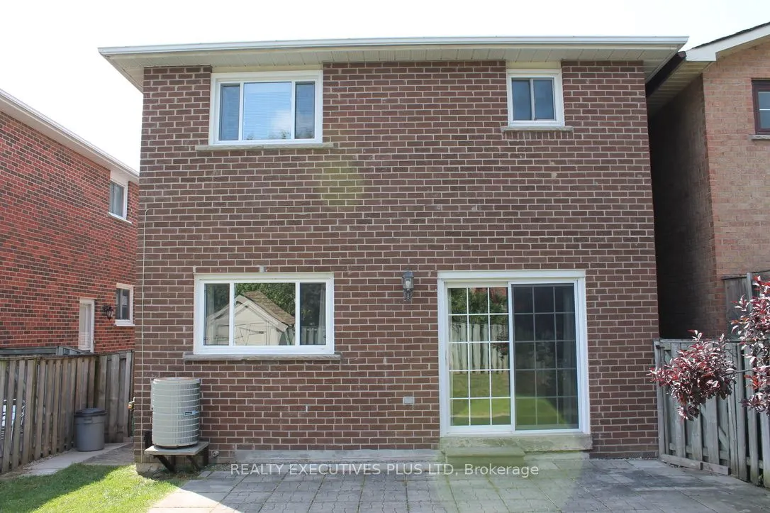 1122 Highgate Place