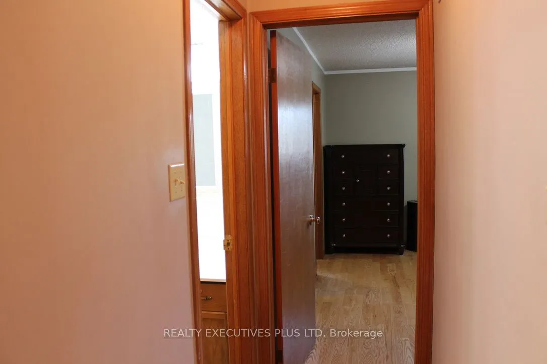 1122 Highgate Place