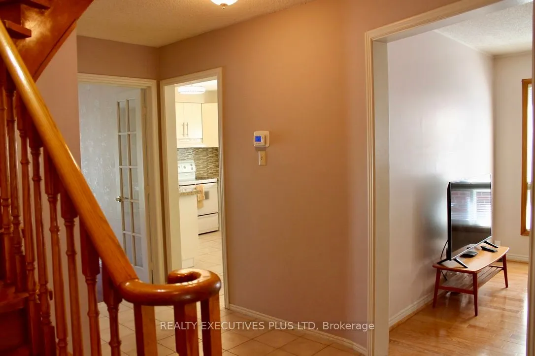 1122 Highgate Place