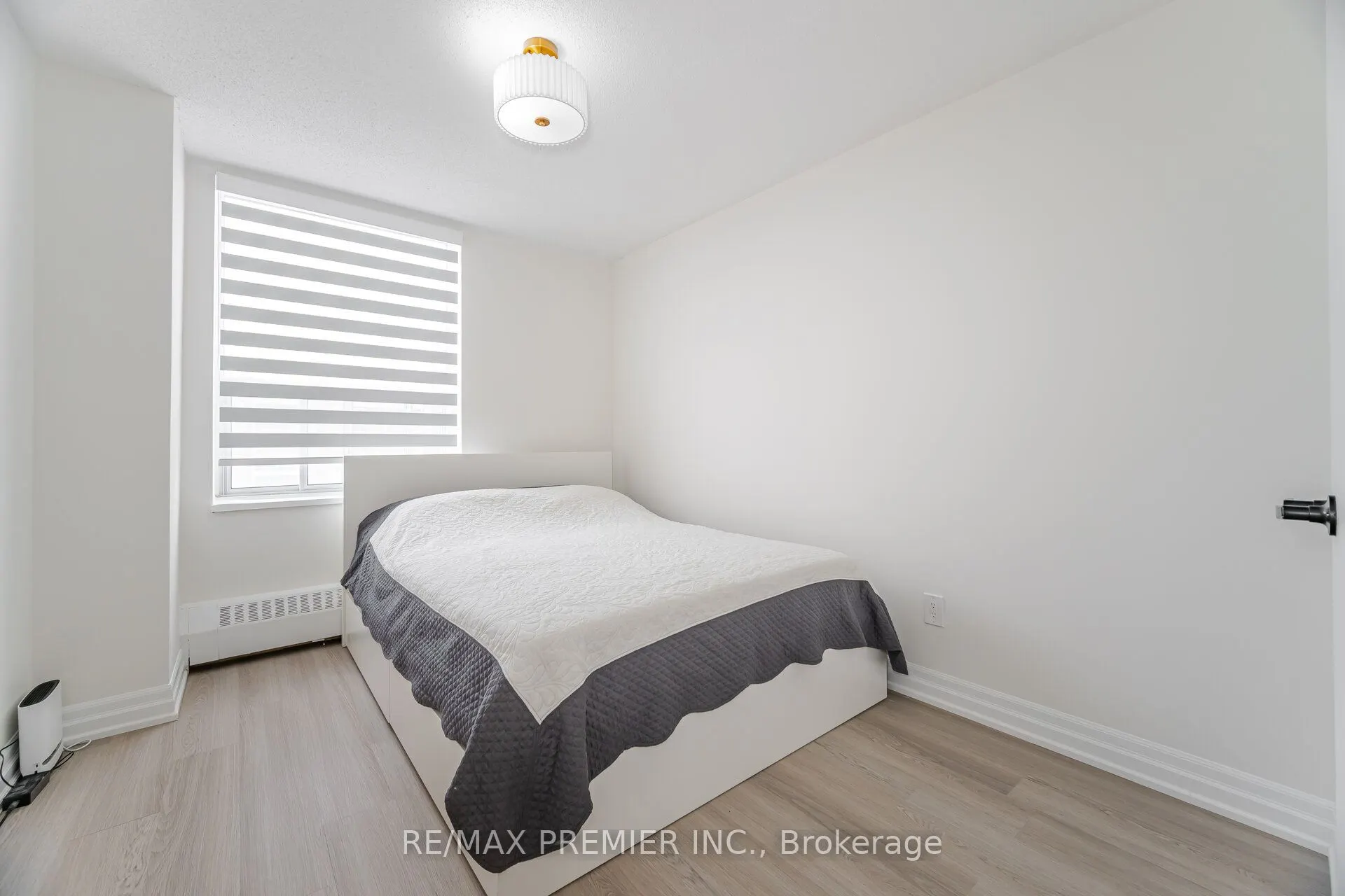 25 Four Winds Drive, #811