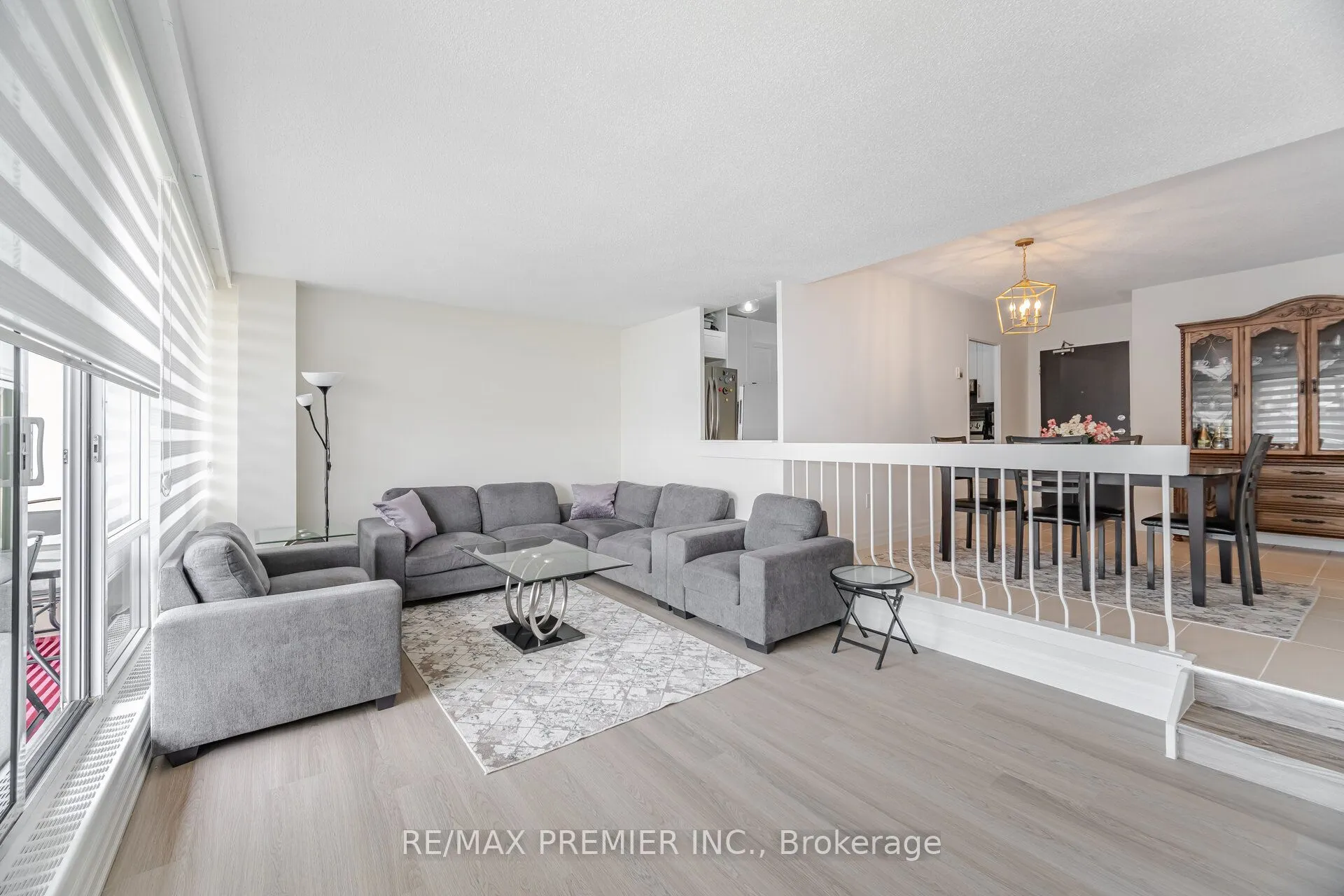 25 Four Winds Drive, #811