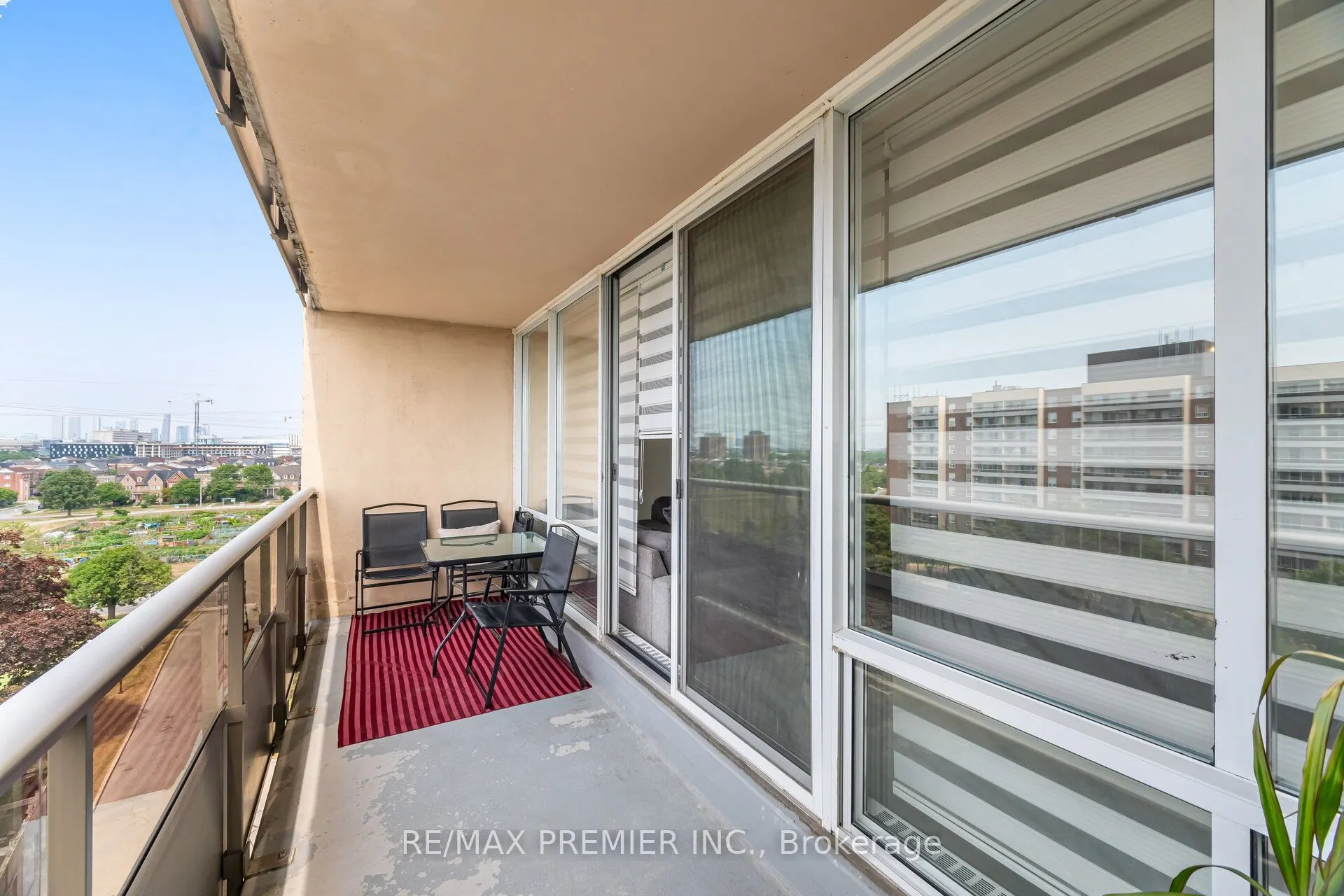 25 Four Winds Drive, #811