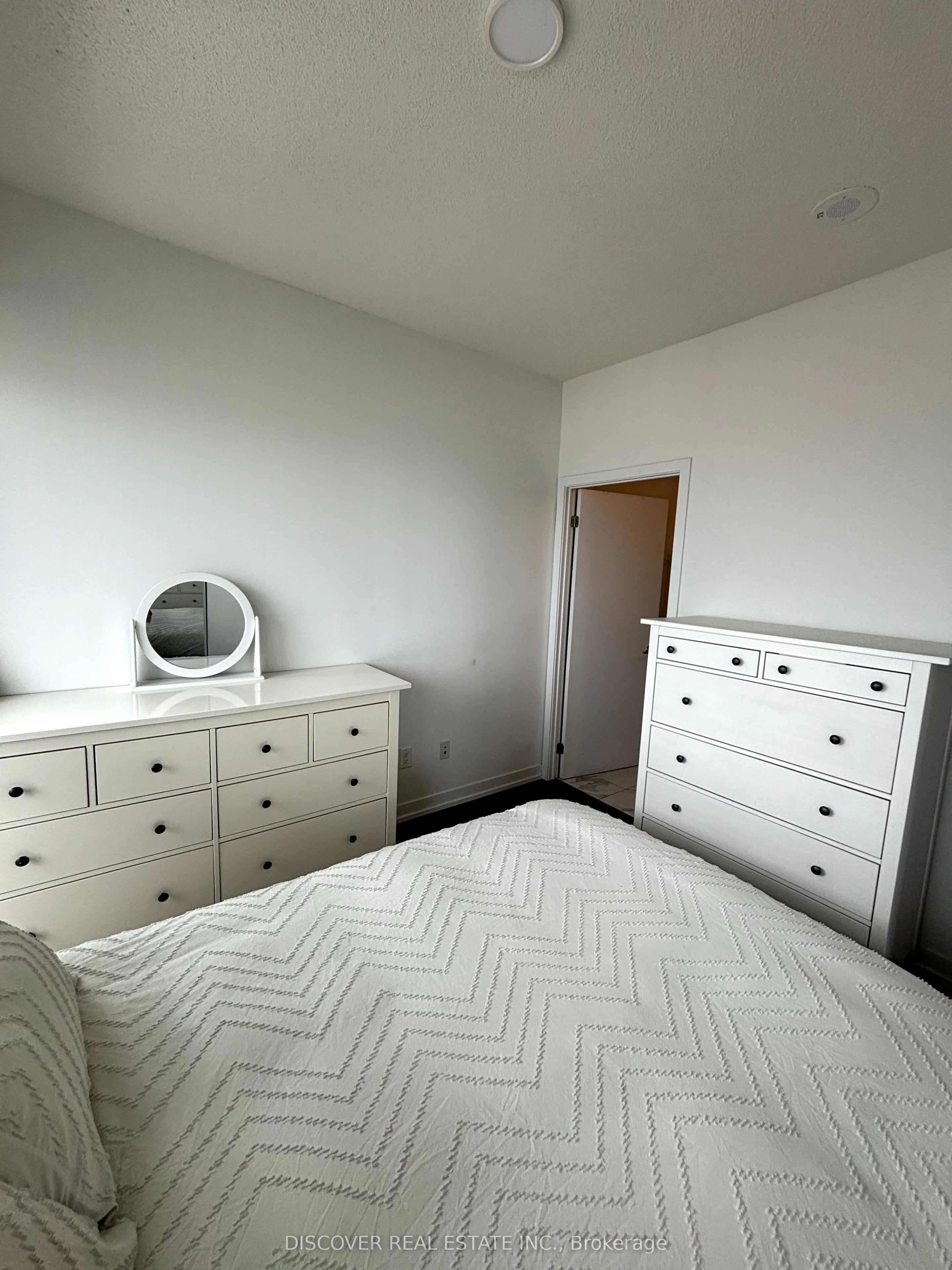 4065 Confederation Parkway, #3704