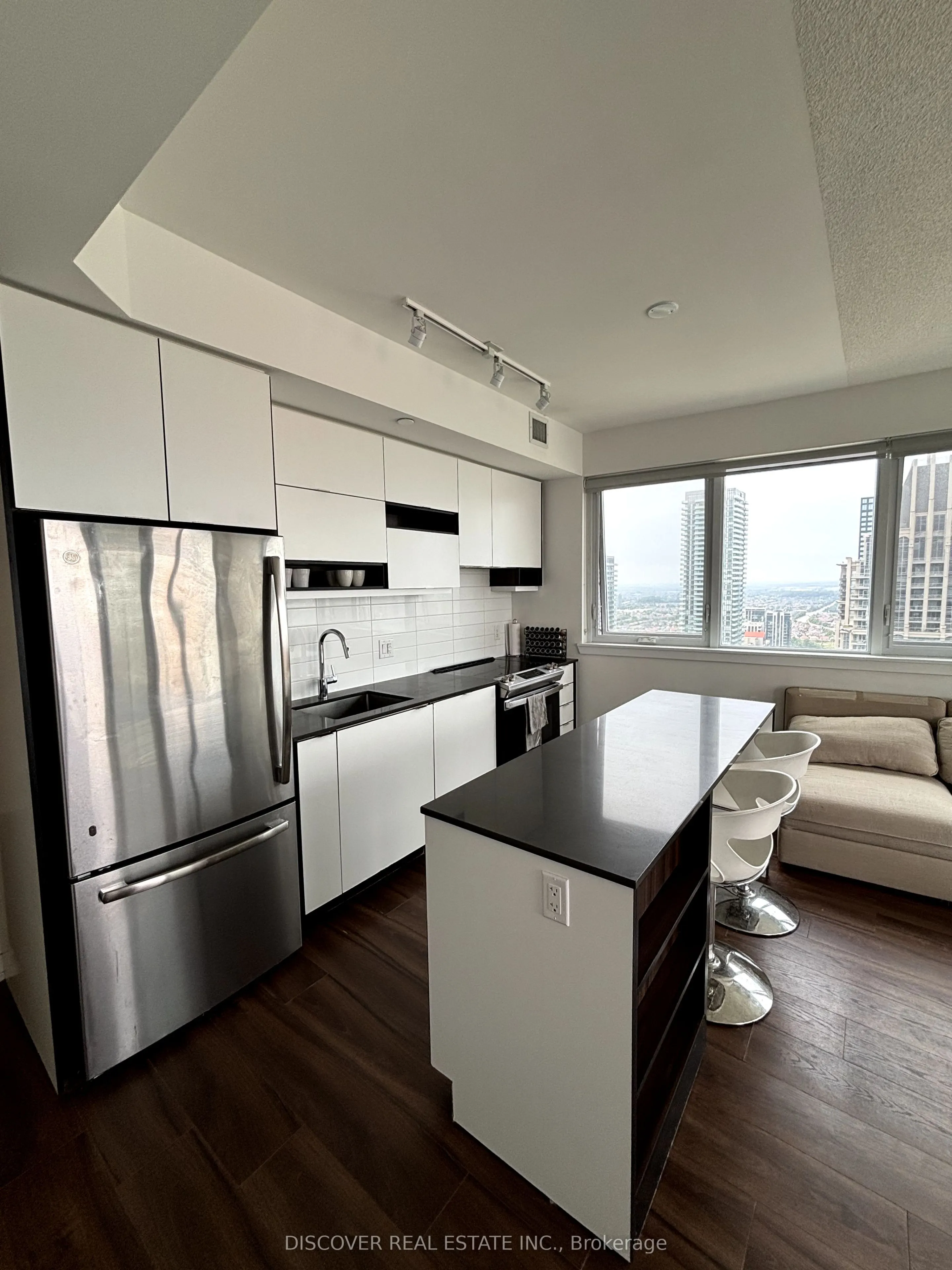 4065 Confederation Parkway, #3704