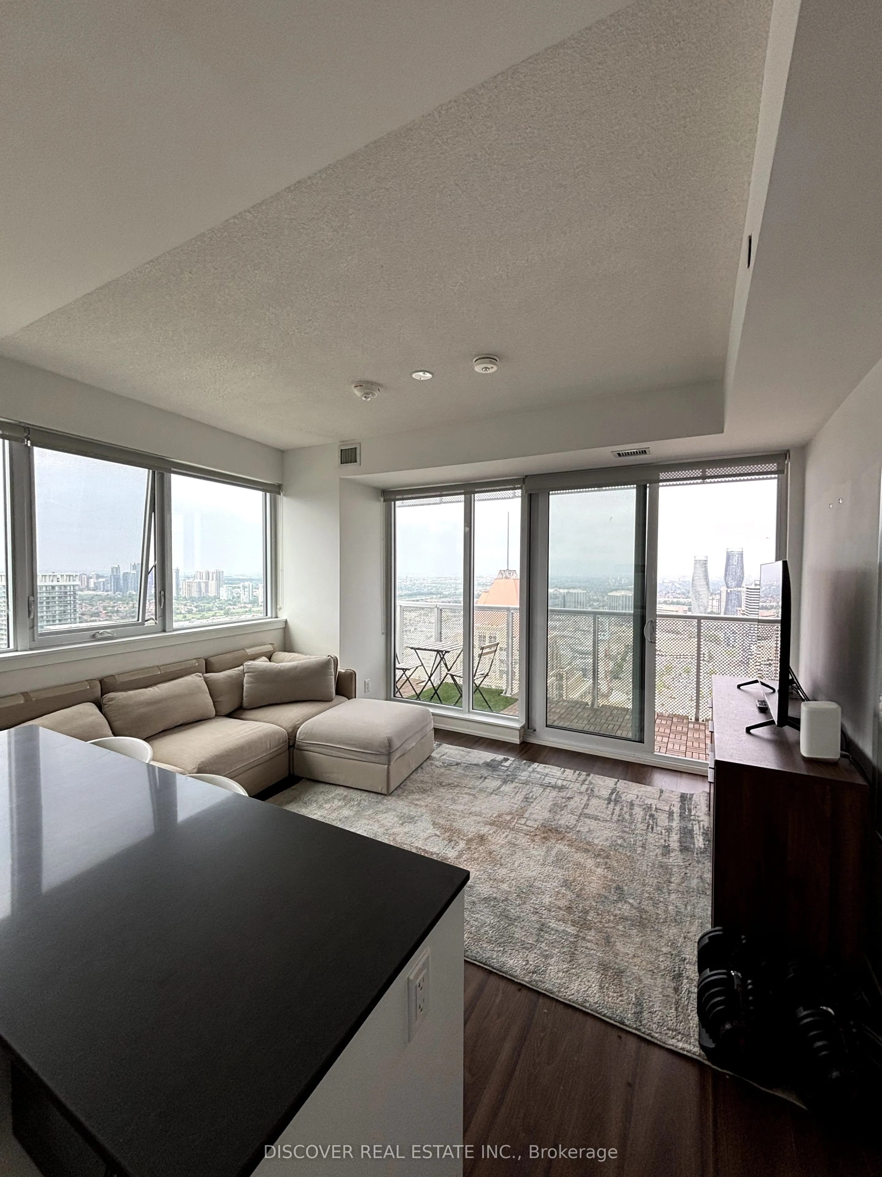 4065 Confederation Parkway, #3704