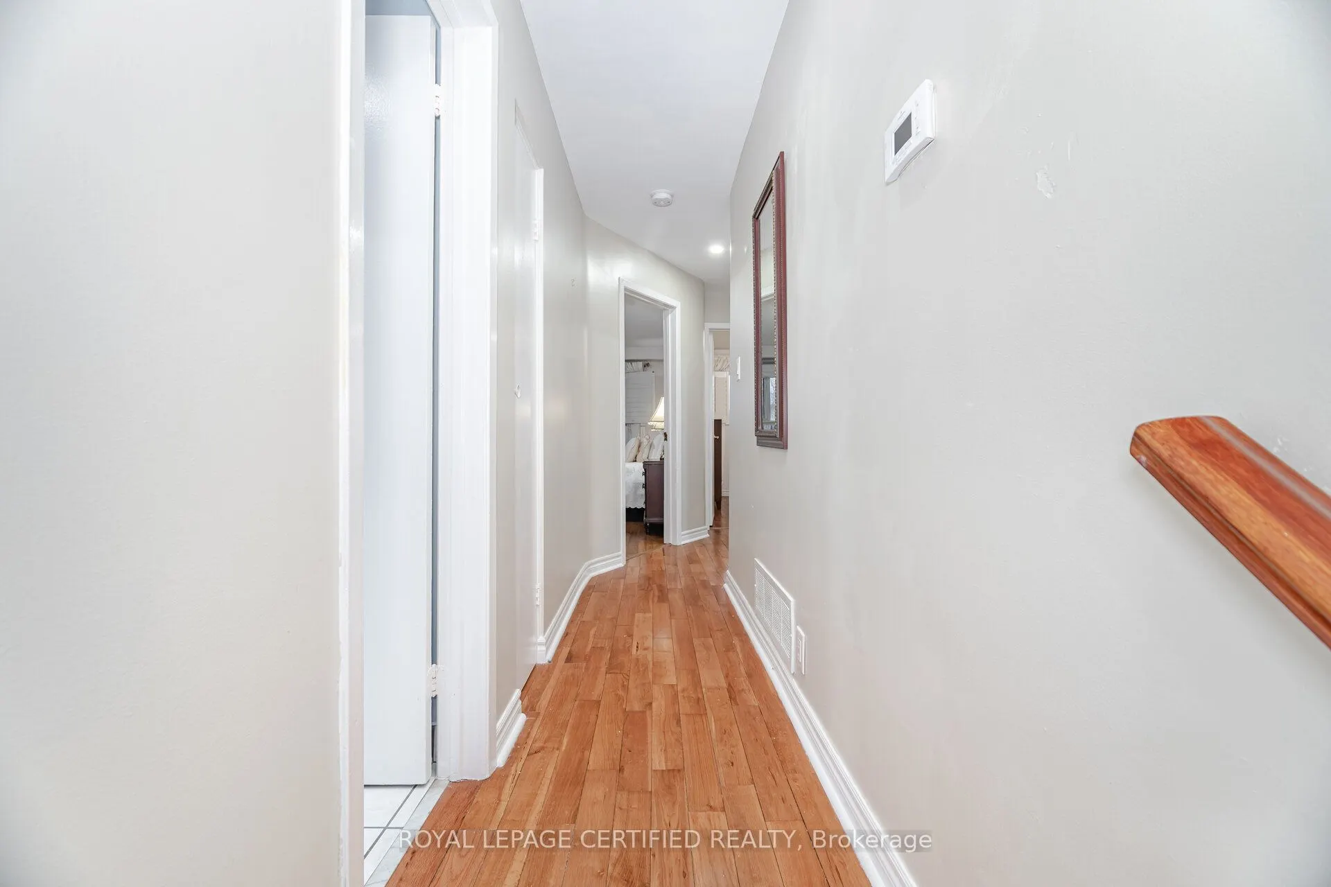 542 Lana Terrace