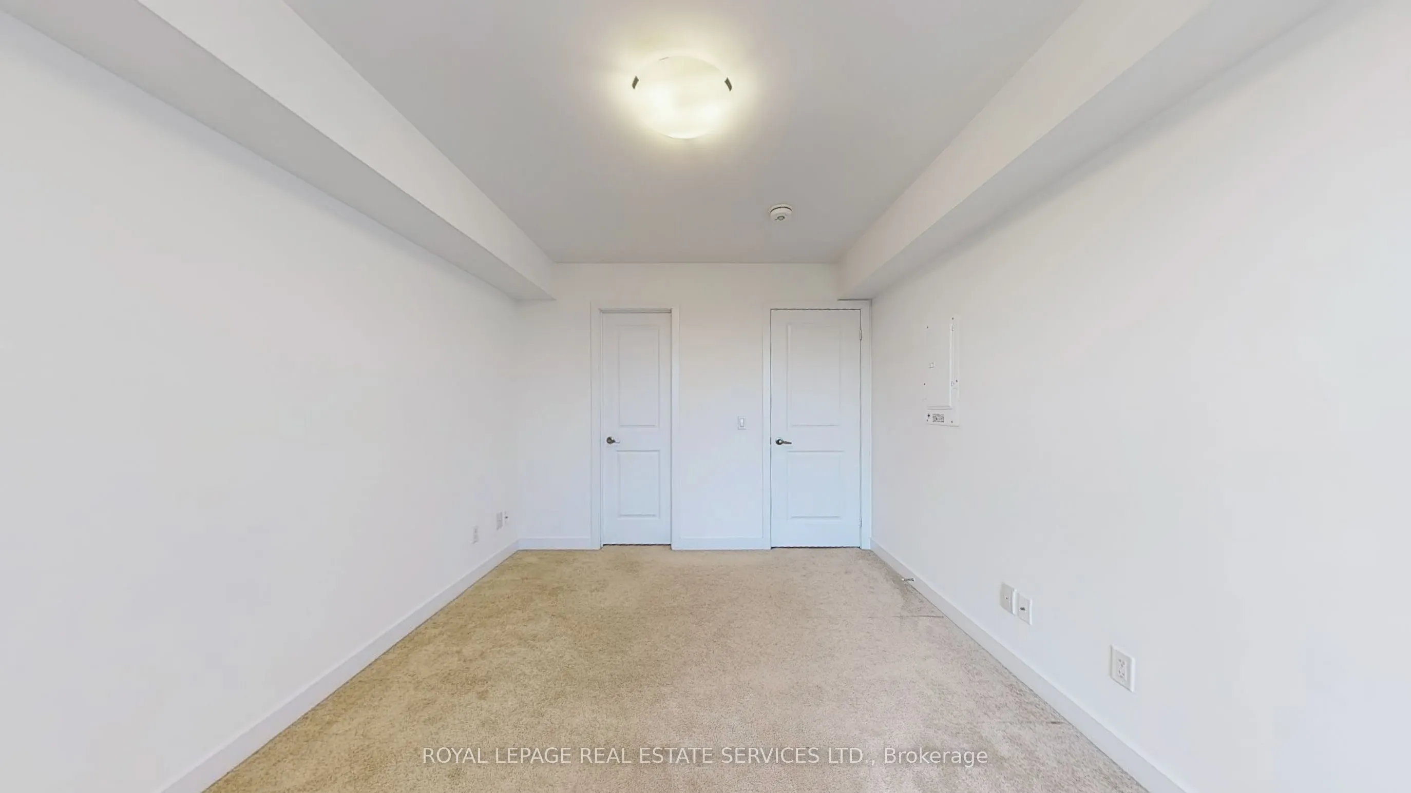 3058 Sixth Line, #304