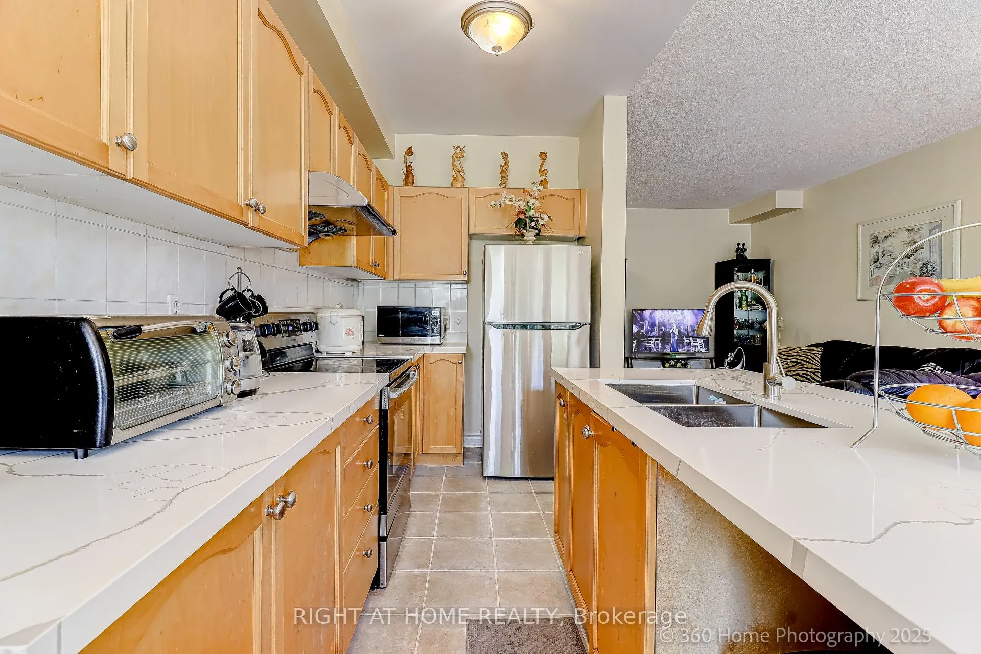 989 Ledbury Crescent