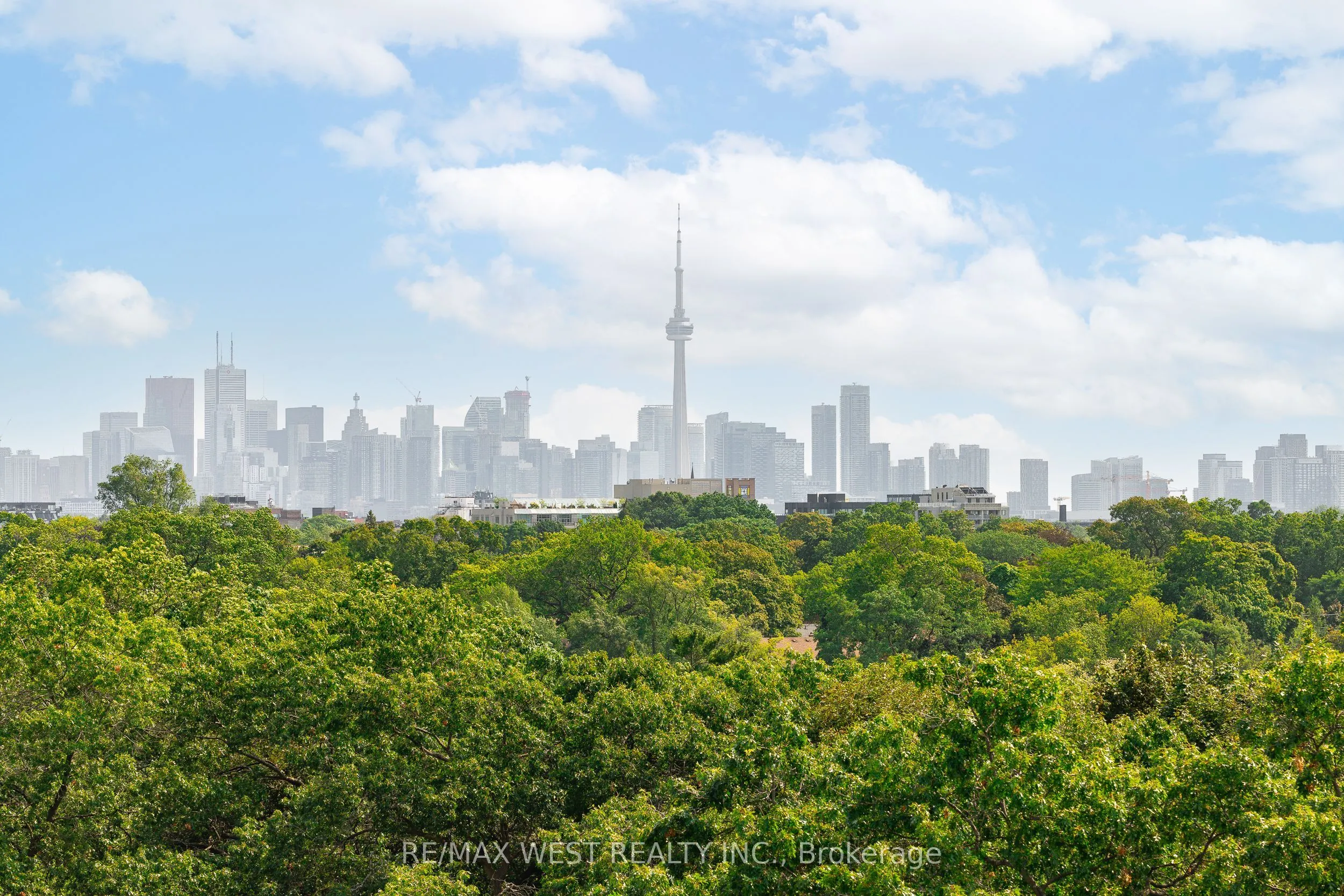 1830 Bloor Street W, ##825