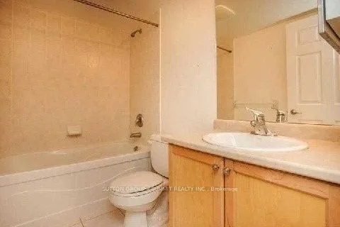 335 Rathburn Road, #1616