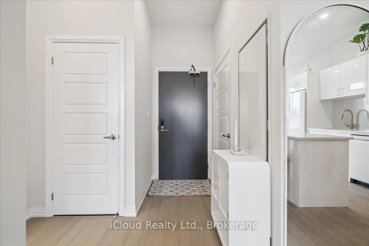 3285 Carding Mill Trail, #101