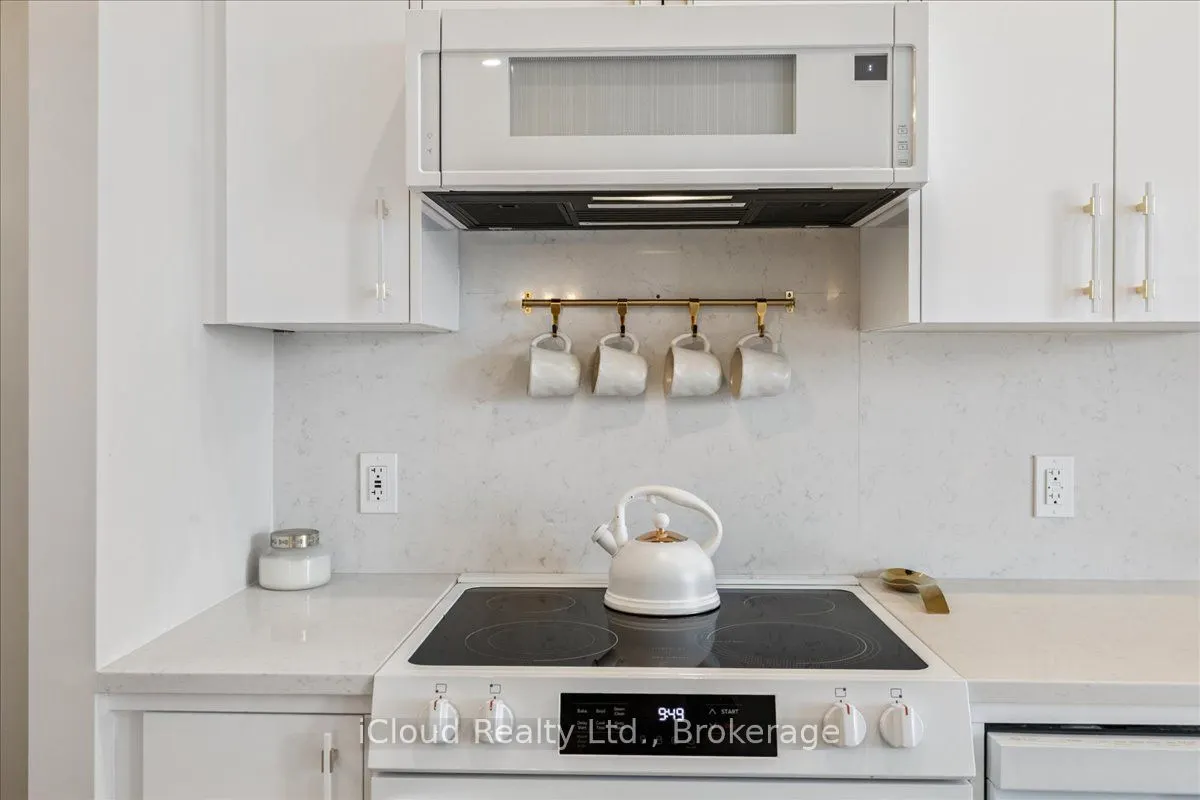 3285 Carding Mill Trail, #101
