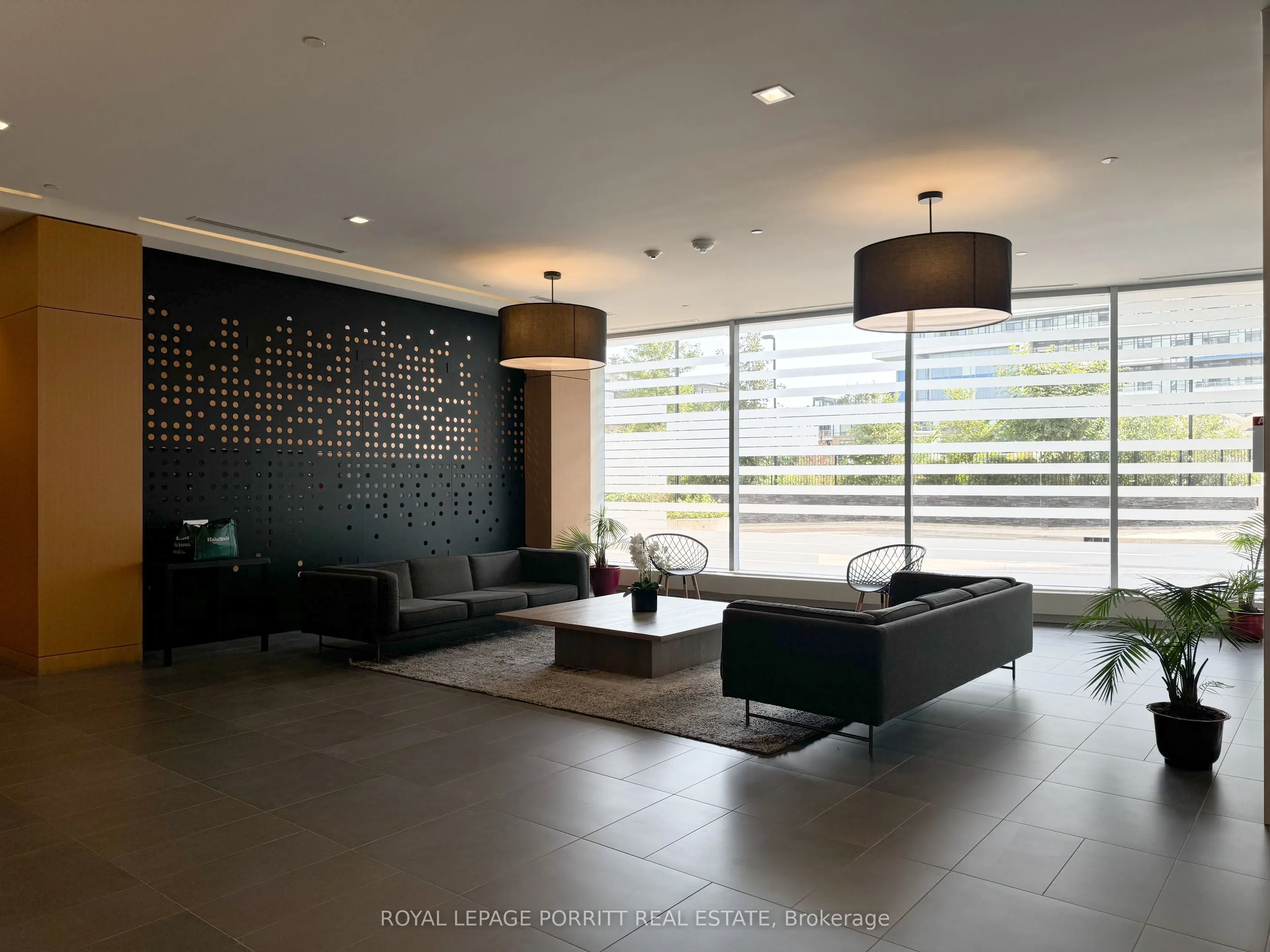 2520 Eglinton Avenue W, #408