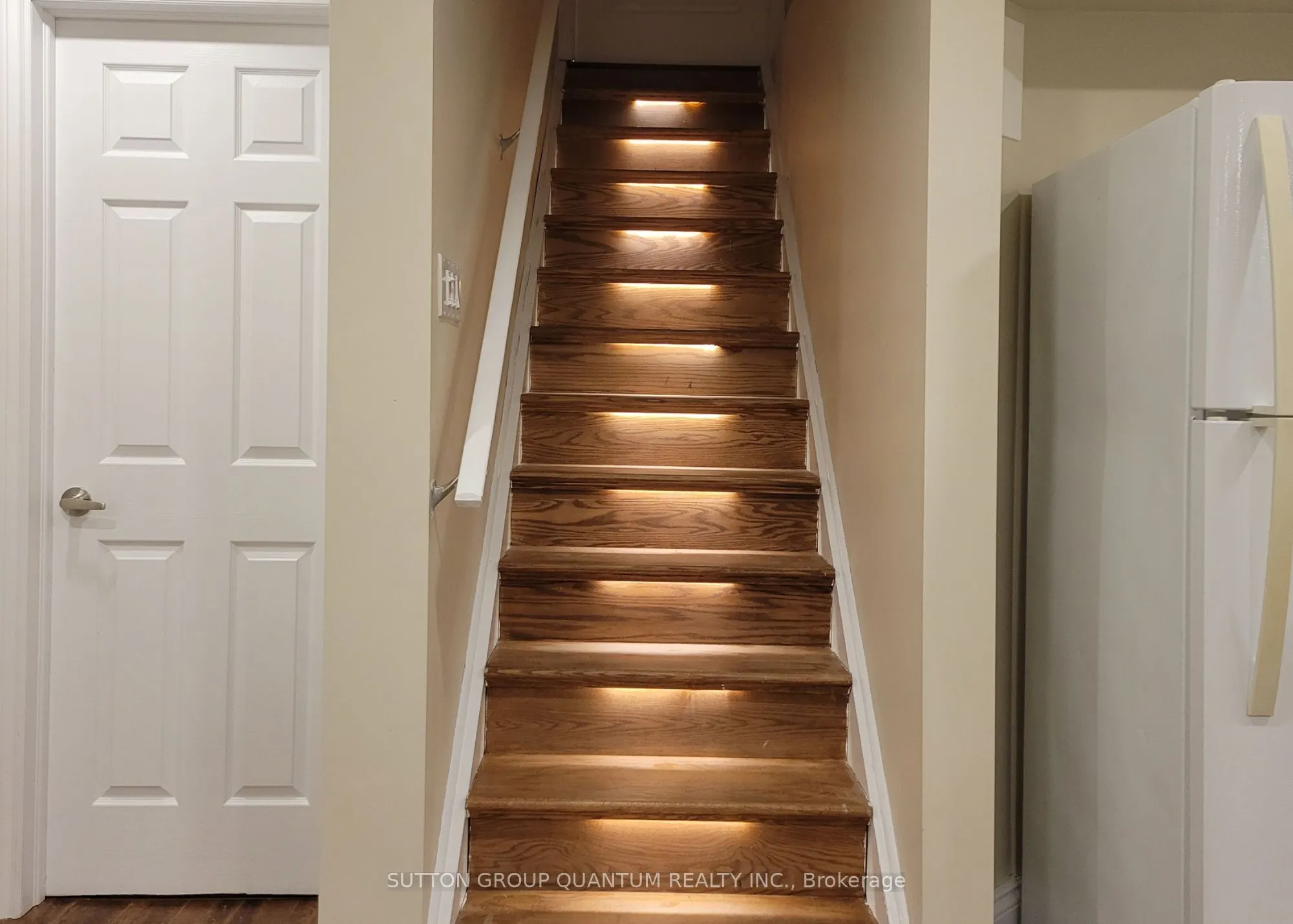 320 Leiterman Drive, #Lower