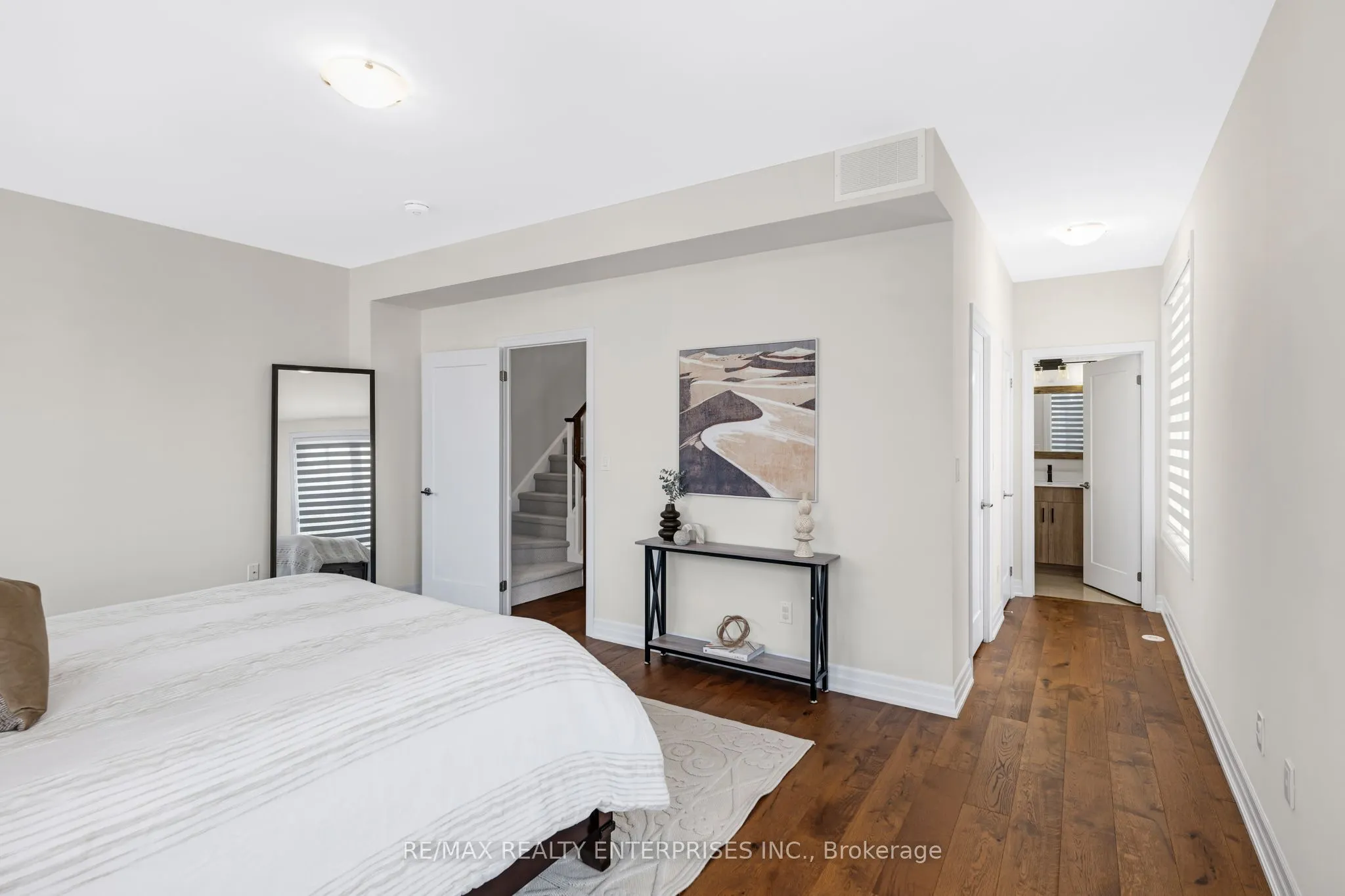1195 Gooseberry Lane, #305