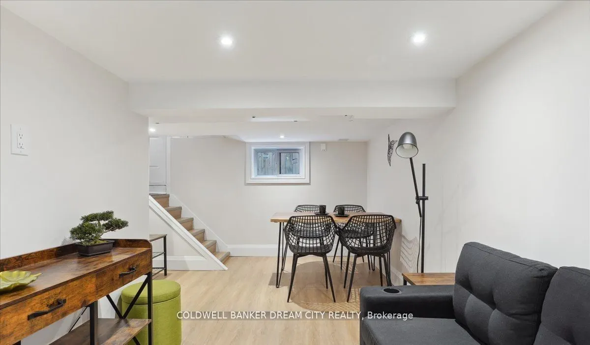 464 Maybank Avenue, #LOWER
