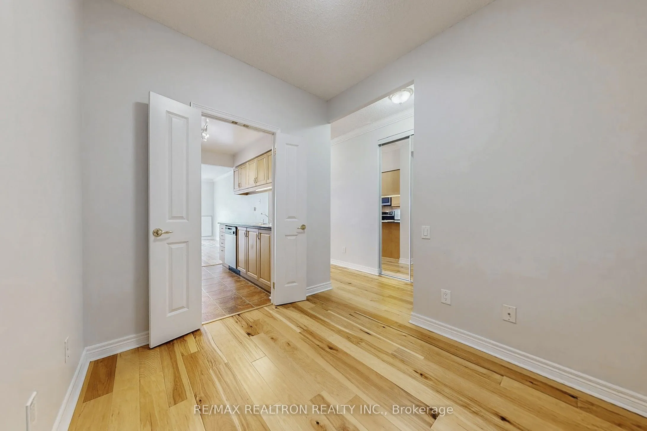 40 Old Mill Road, #303