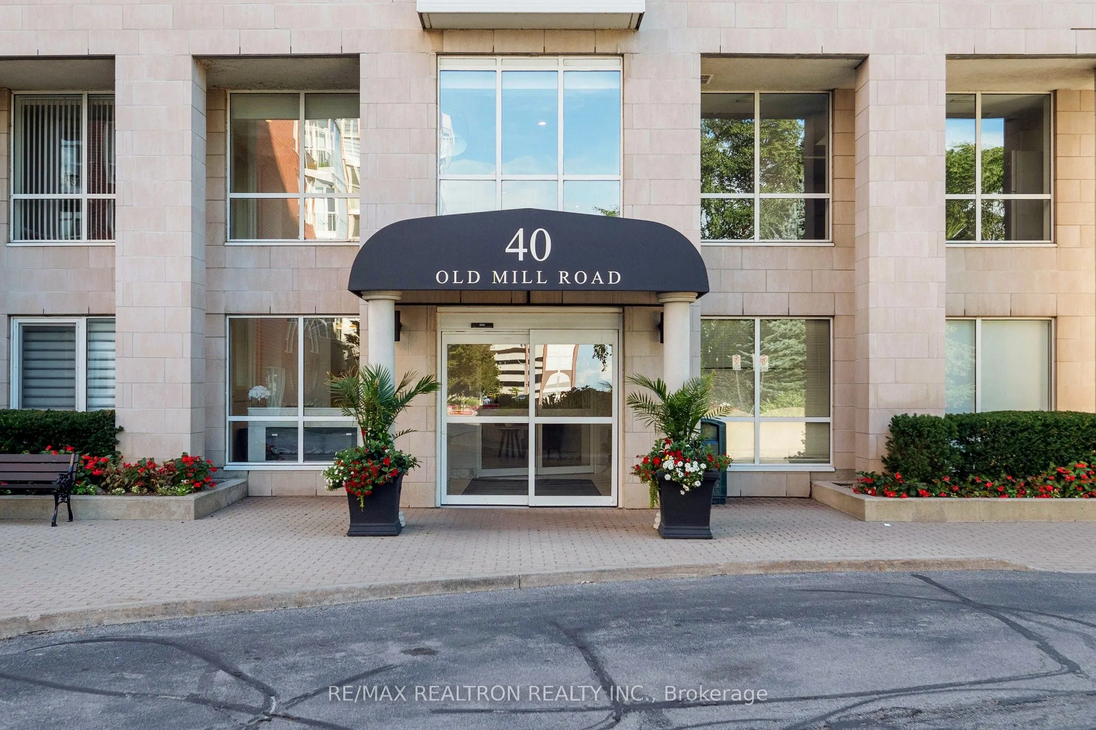 40 Old Mill Road, #303