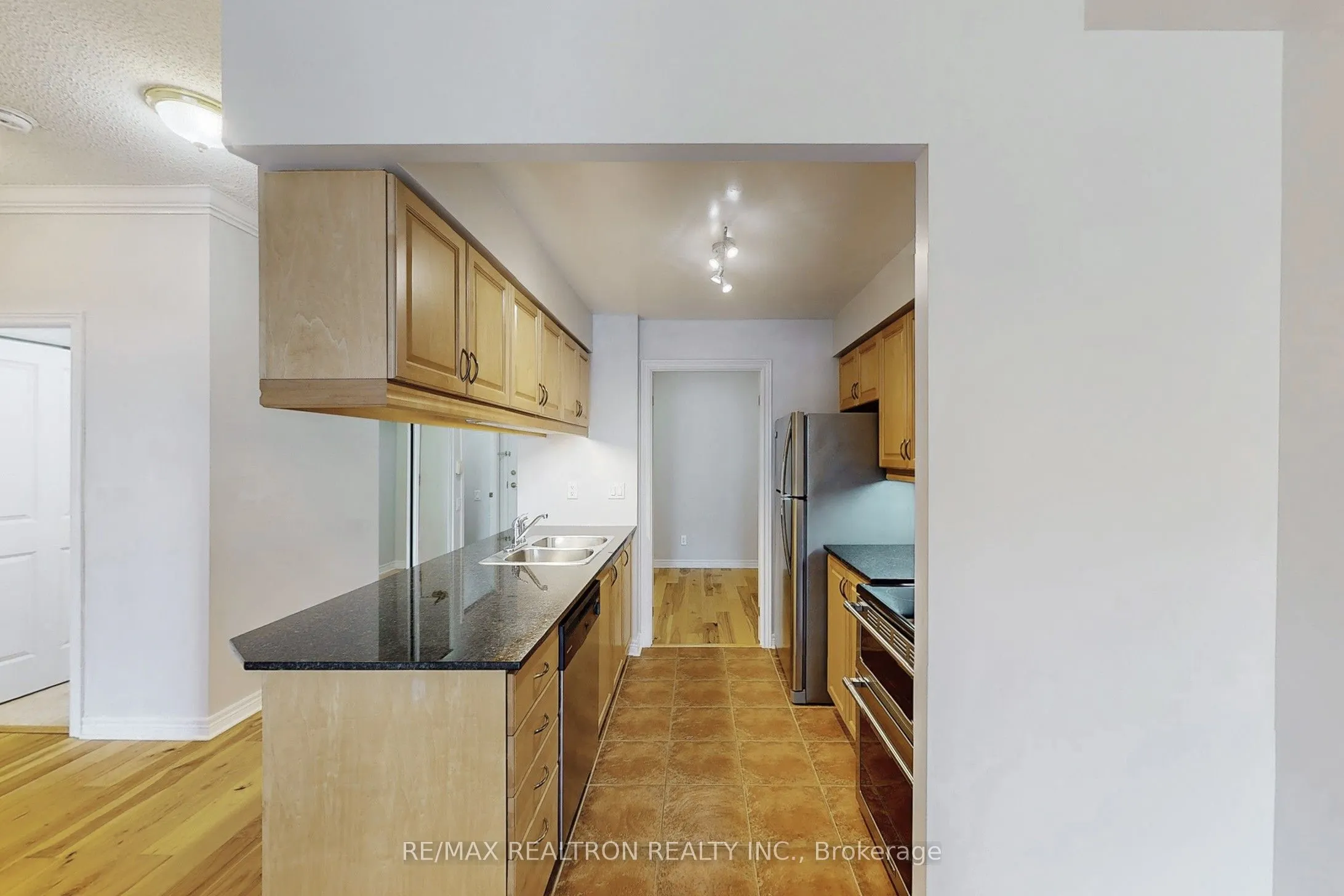 40 Old Mill Road, #303