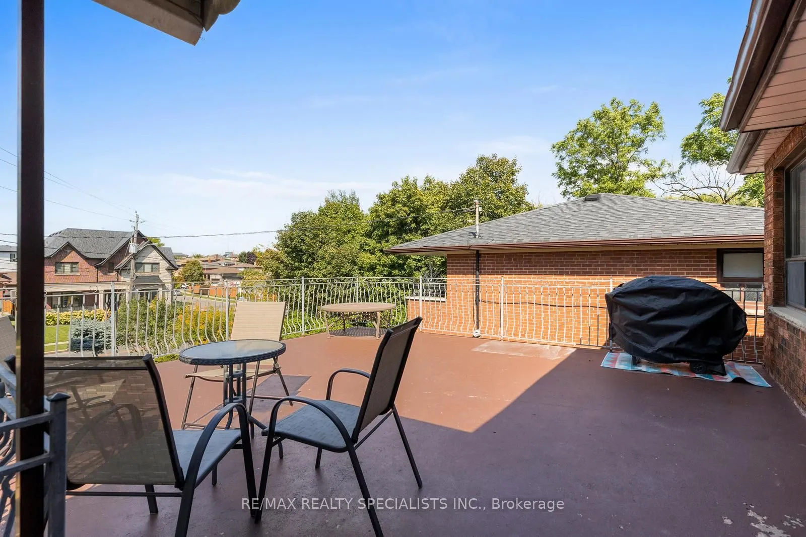 577 Rustic Road