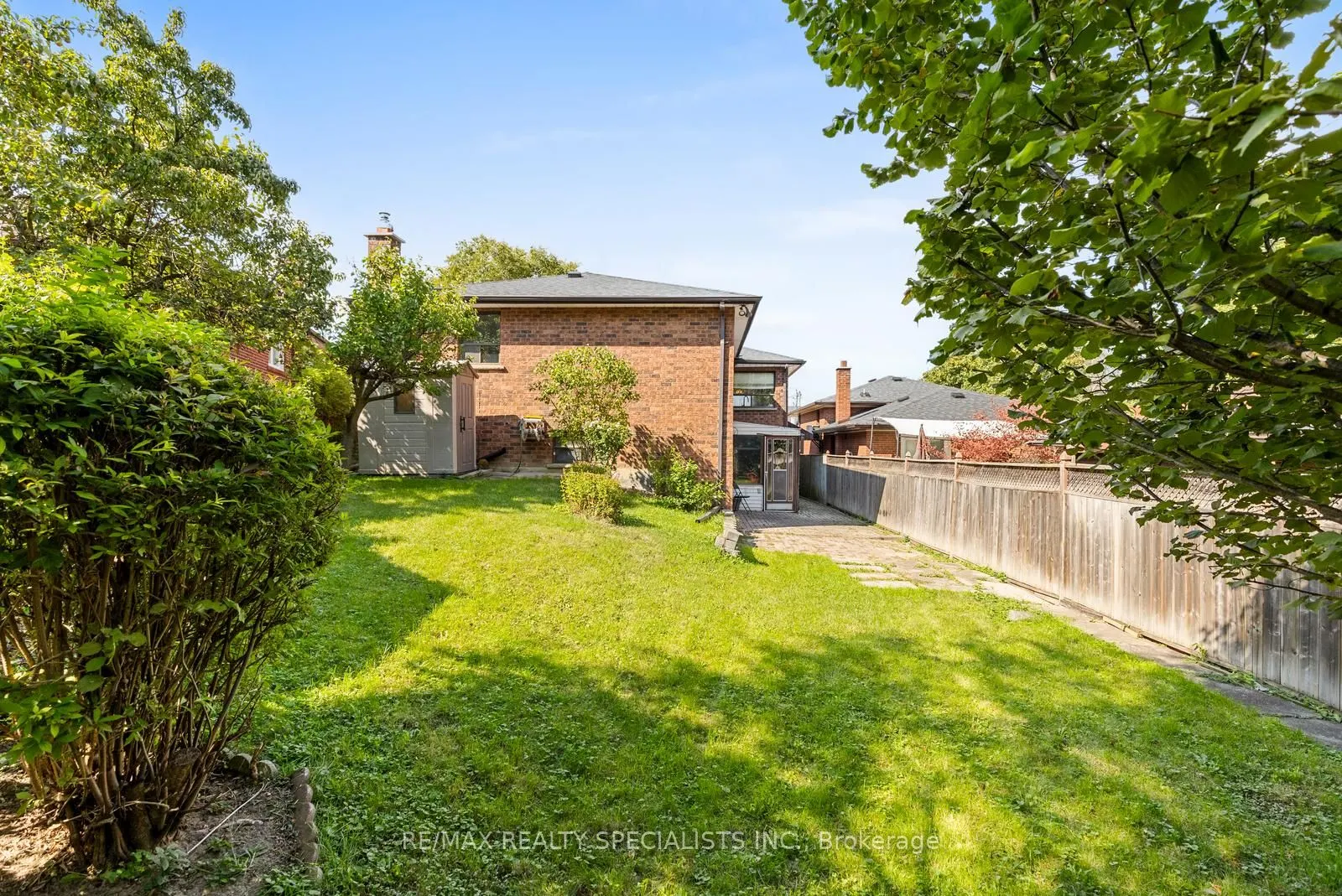 577 Rustic Road