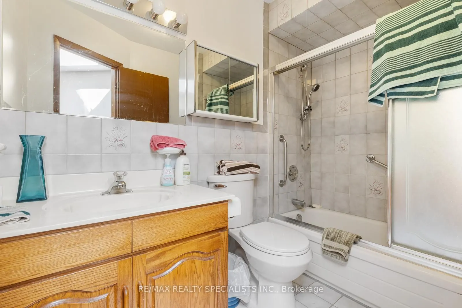 577 Rustic Road