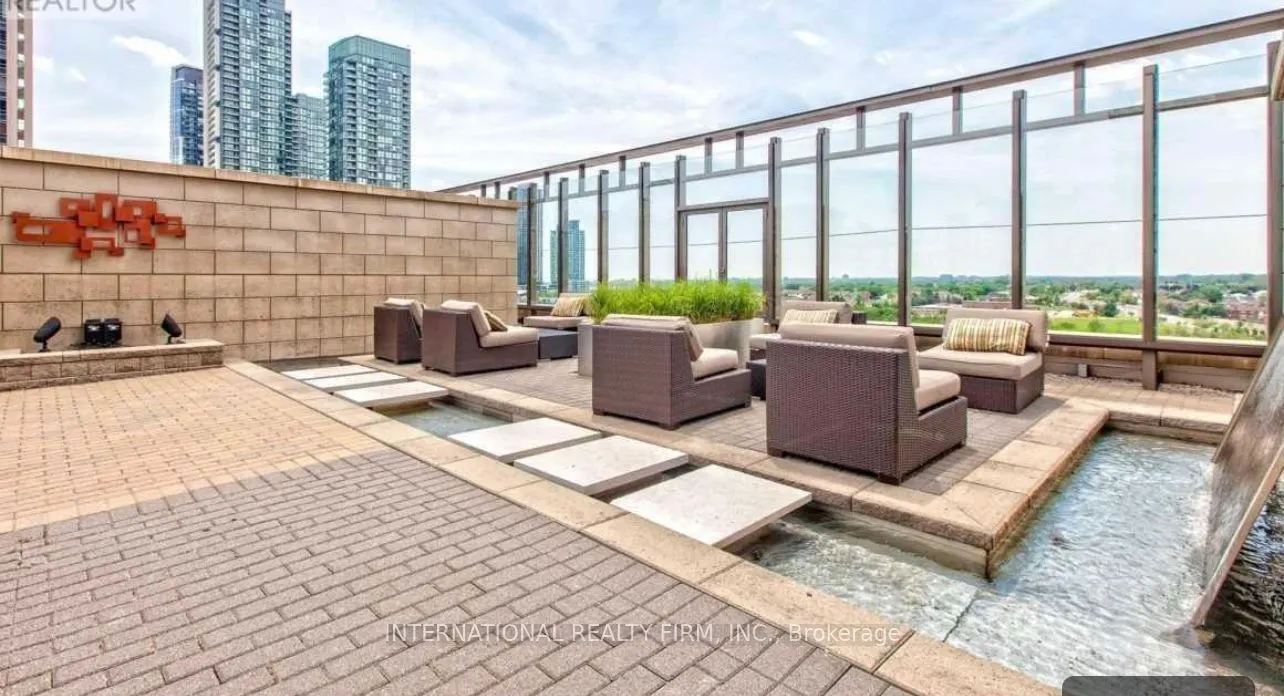 385 Prince Of Wales Drive