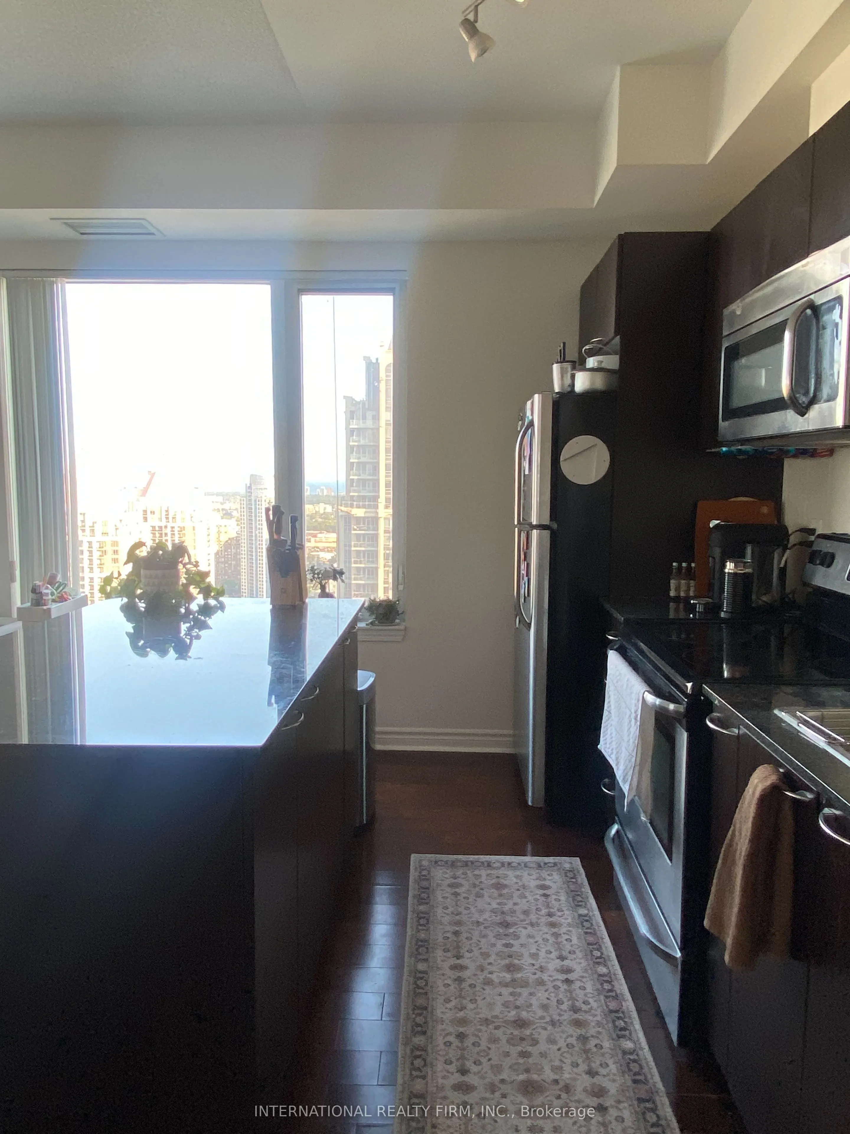 385 Prince Of Wales Drive, #3305