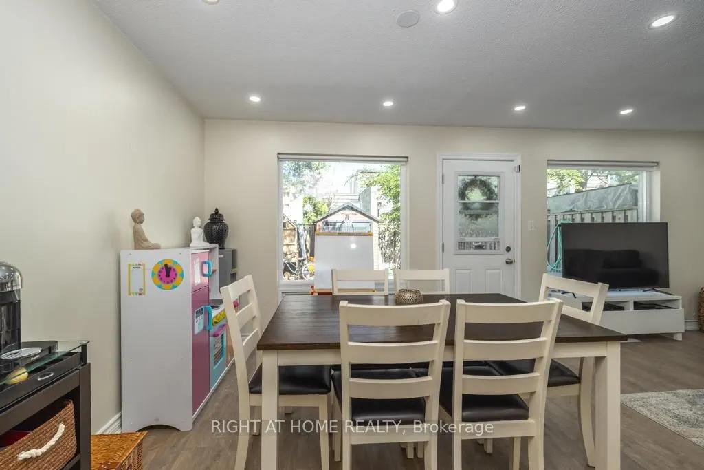23 Four Winds Drive, #13